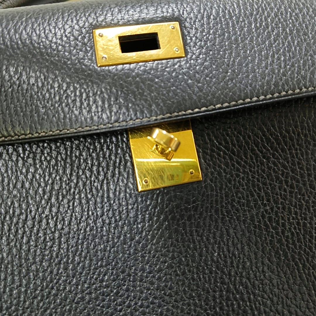 Hermes Kelly 32 Sellier Black Clemence Leather Gold Hardware 1995 For Sale 5