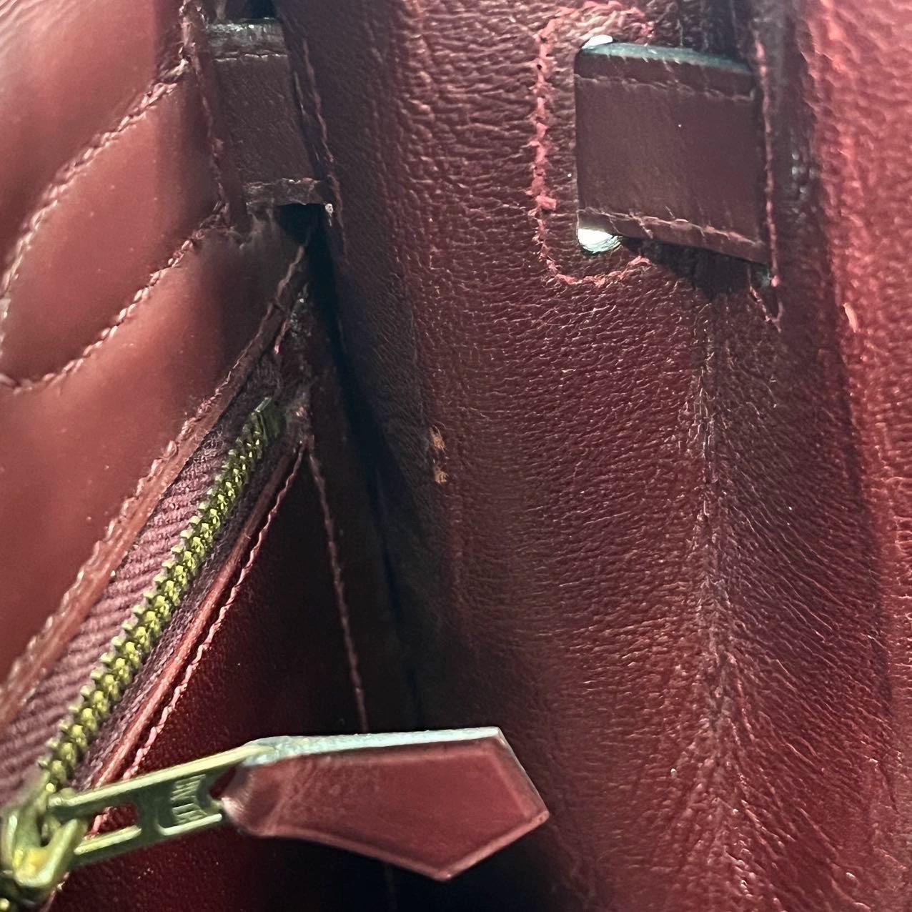 Hermès Kelly 32 Sellier Burgundy Box Leather Gold HW 1978 im Angebot 8