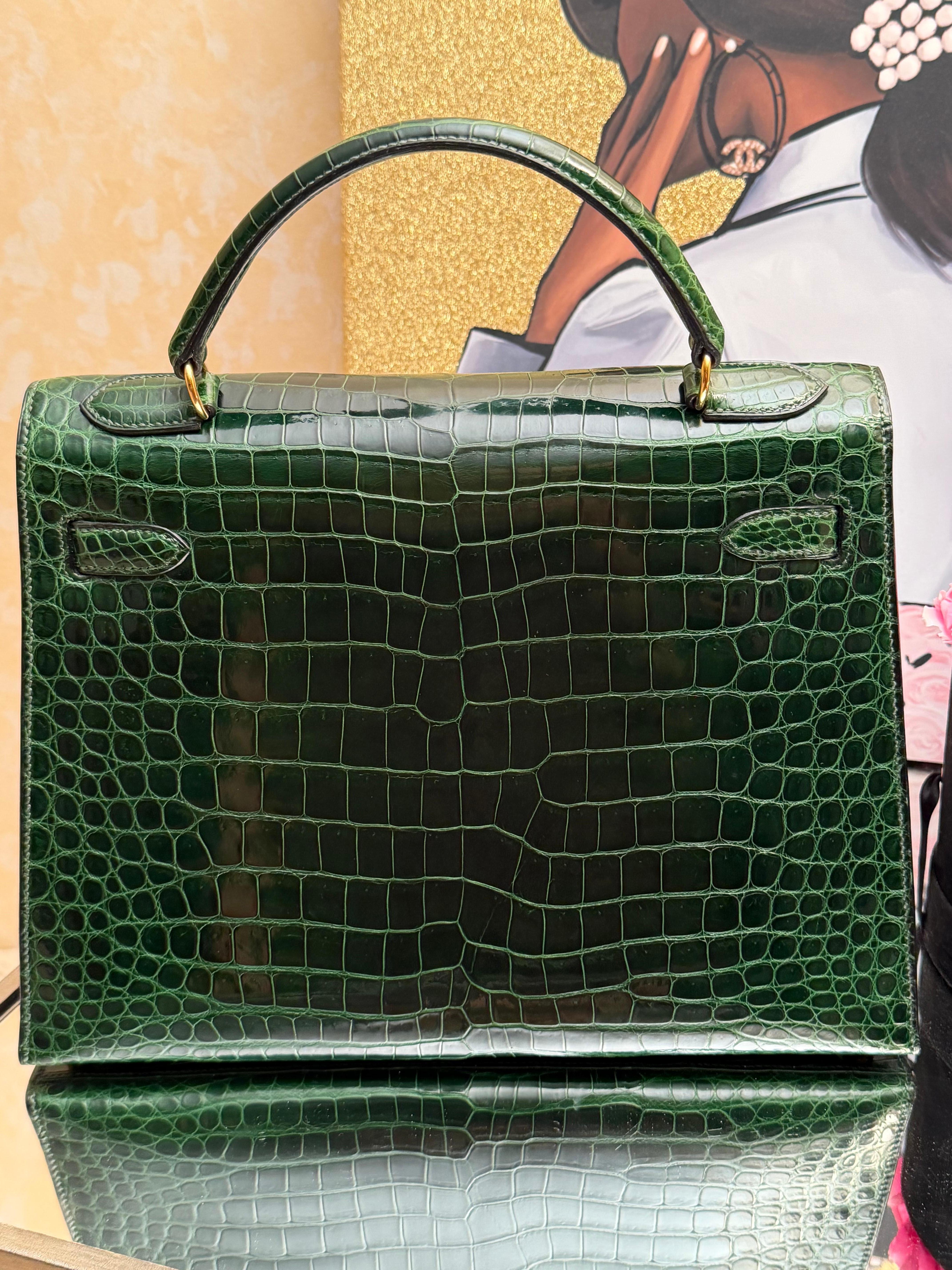 Hermes Kelly 32 Sellier Sac en crocodile porosus émeraude en vente 8
