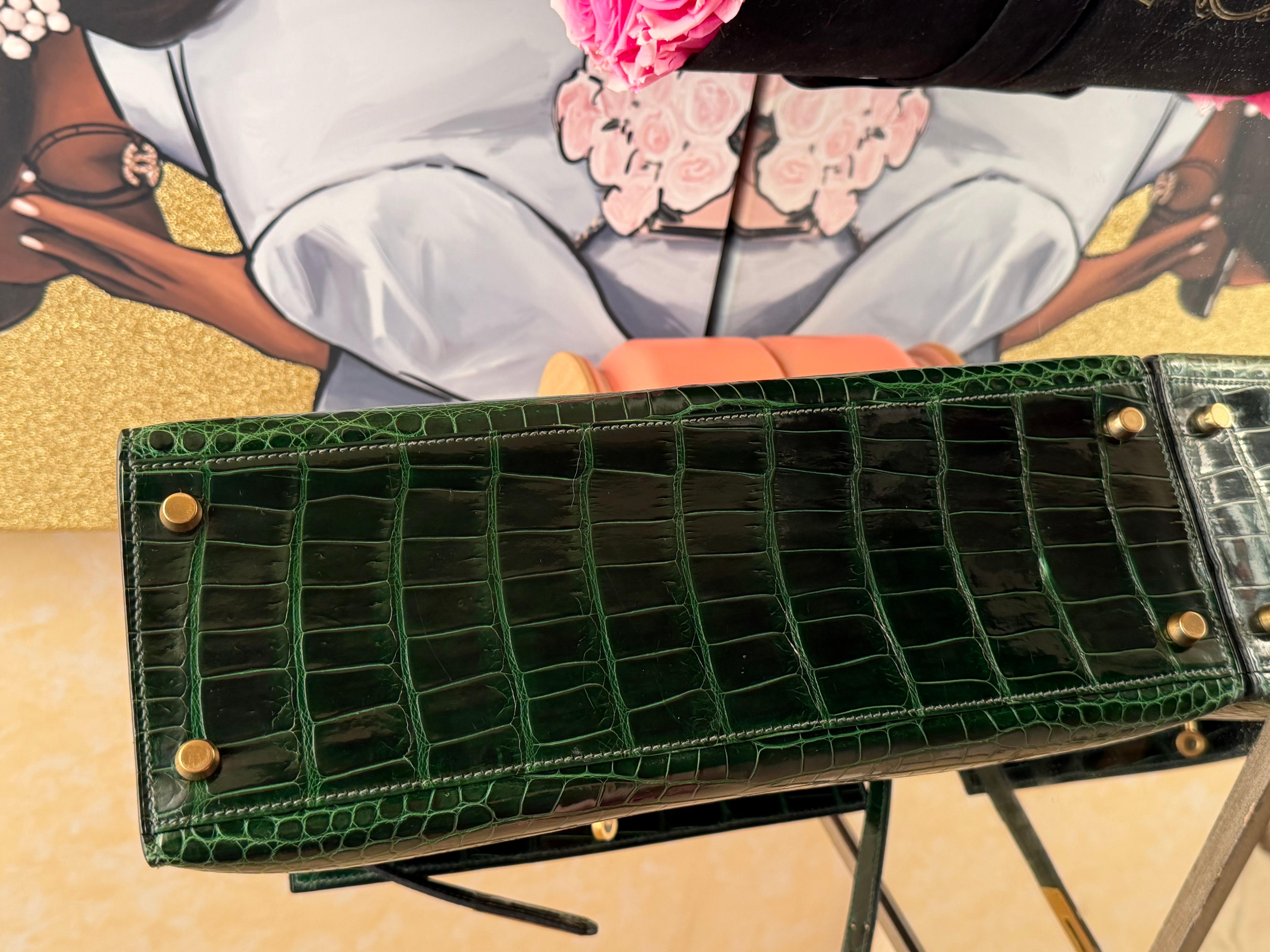 Hermes Kelly 32 Sellier Sac en crocodile porosus émeraude en vente 10