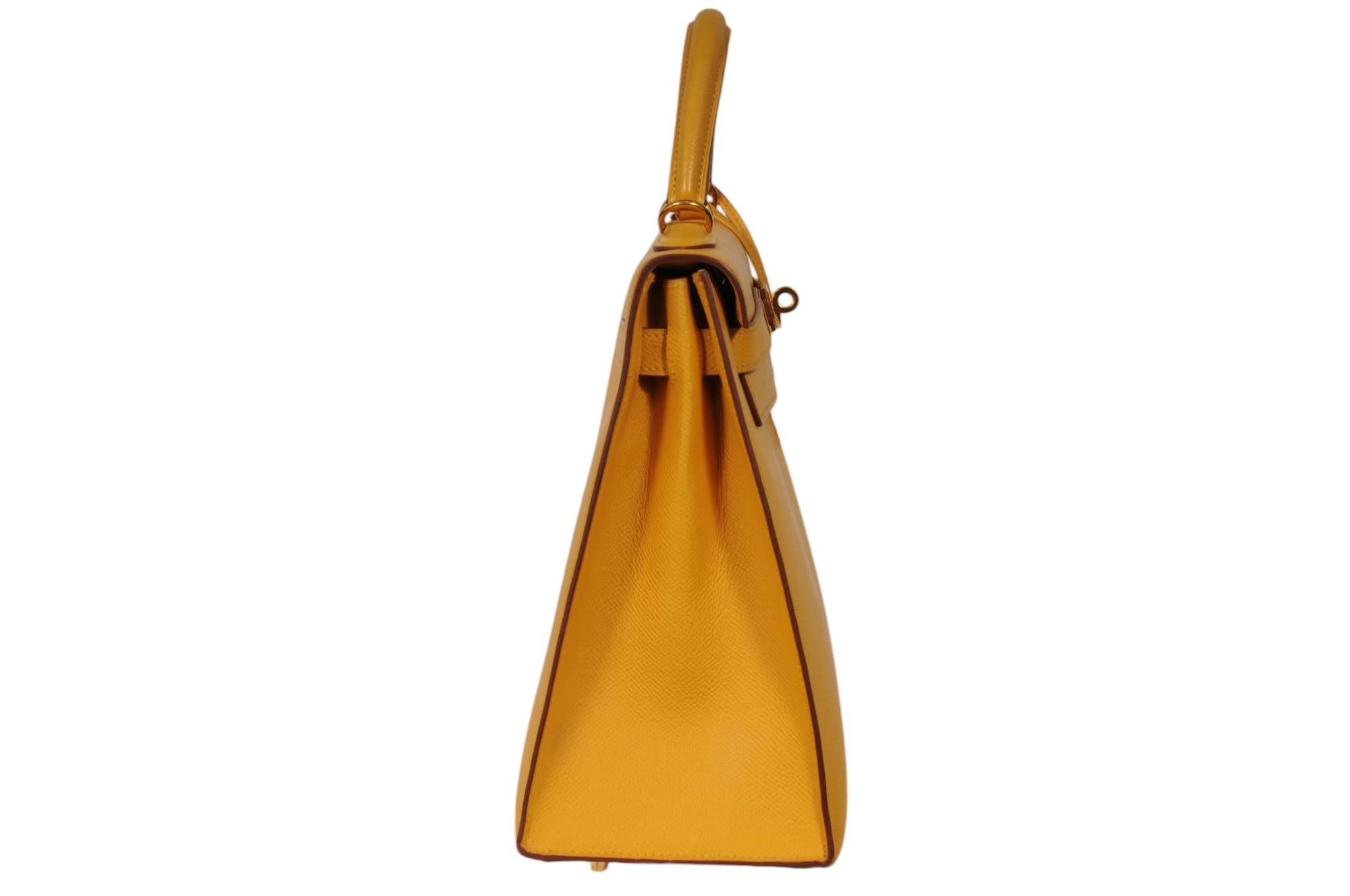 Hermes Kelly 32 Sellier Jaune Ambre Gold Hardware Vintage 2000's Crossbody For Sale 4