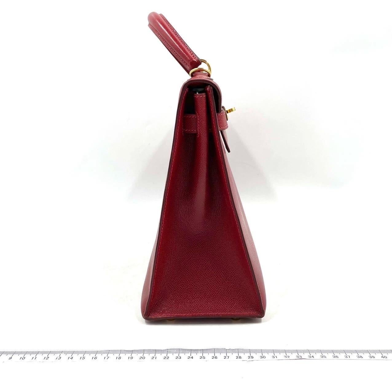 Hermes Kelly 32 Sellier Rouge Vif Red Courchevel Leather Gold HW 2003 For Sale 1