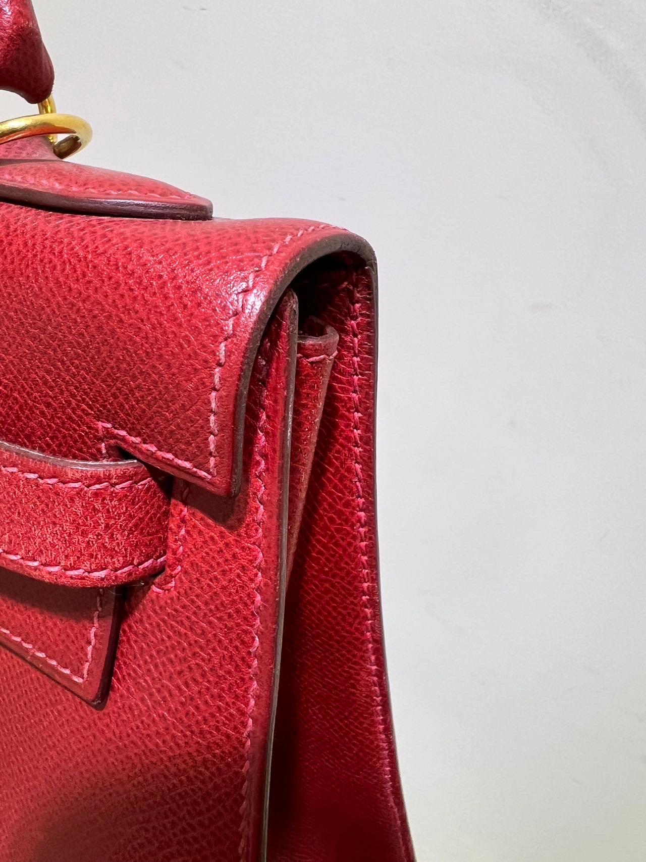 Hermes Kelly 32 Sellier Rouge Vif Red Courchevel Leather Gold HW 2003 For Sale 4