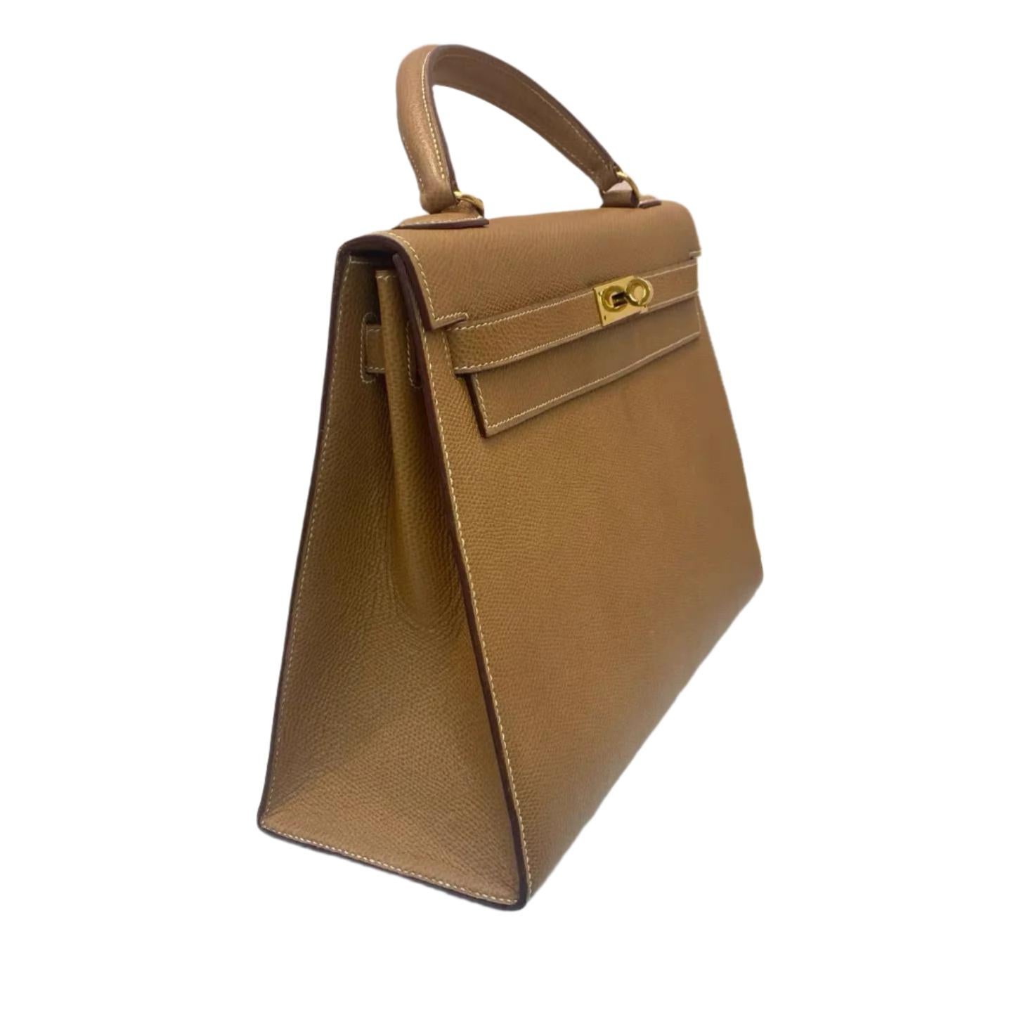 Brown Hermes Kelly 32 Sellier Vintage Gold Epsom Leather Gold Hardware With Strap 1990 For Sale