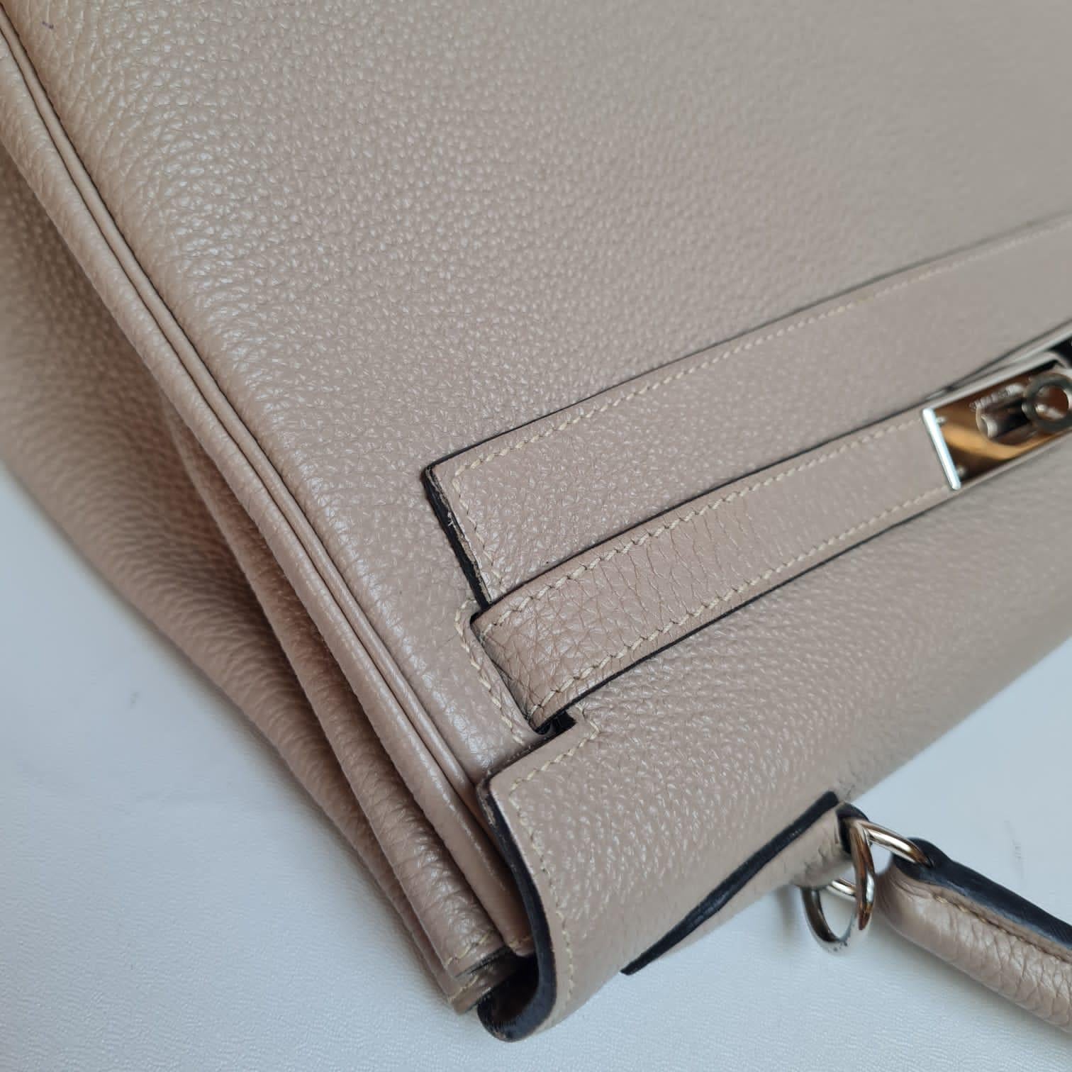 Hermes Kelly 32 Togo Gris Tourtelle Bag PHW 1