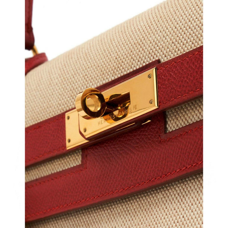 Hermes Kelly 32 Toile Rouge In Excellent Condition For Sale In London, GB