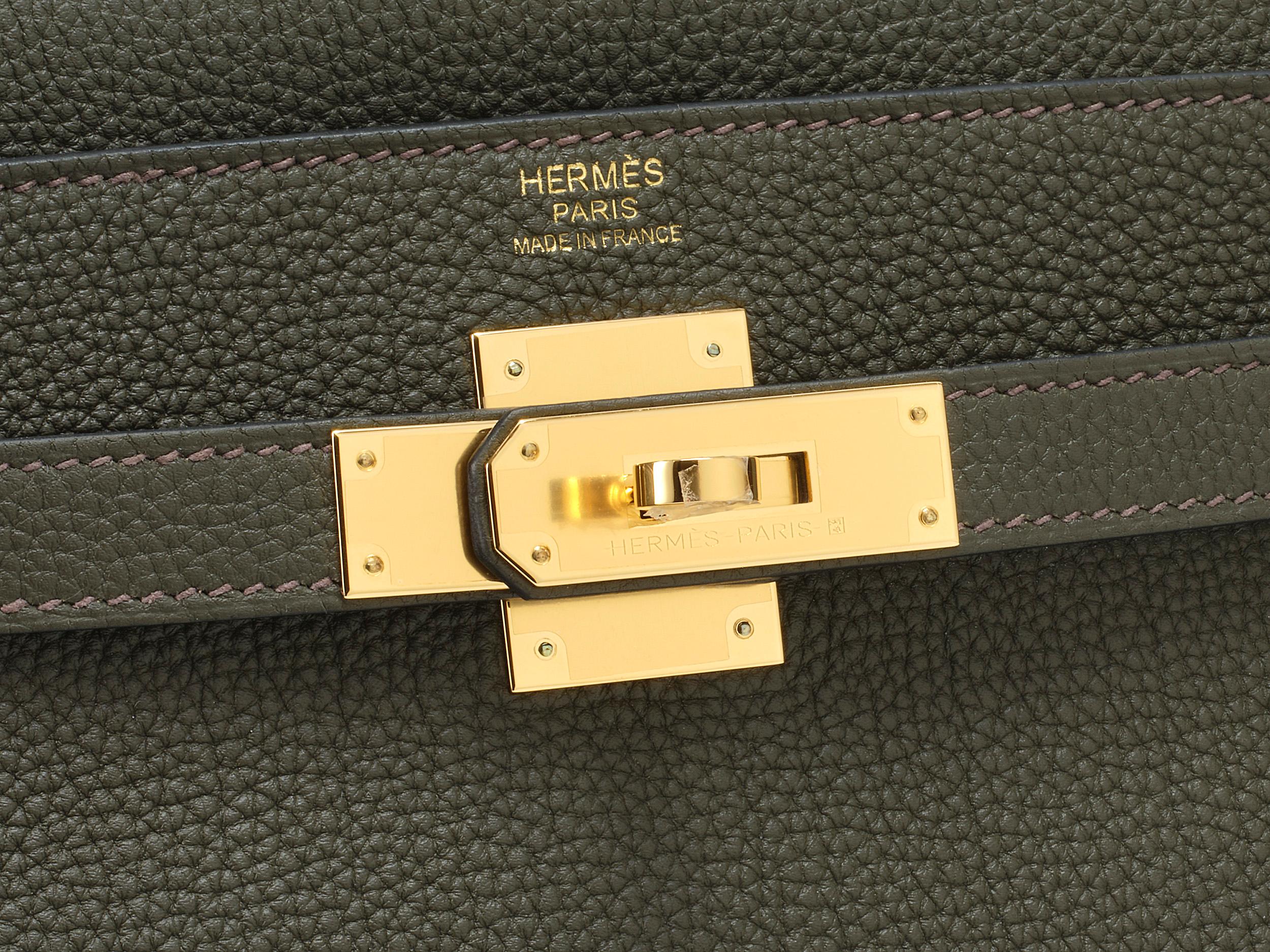 Hermès Kelly 32 Vert de Gris Togo Gold Hardware In New Condition For Sale In Berlin, DE