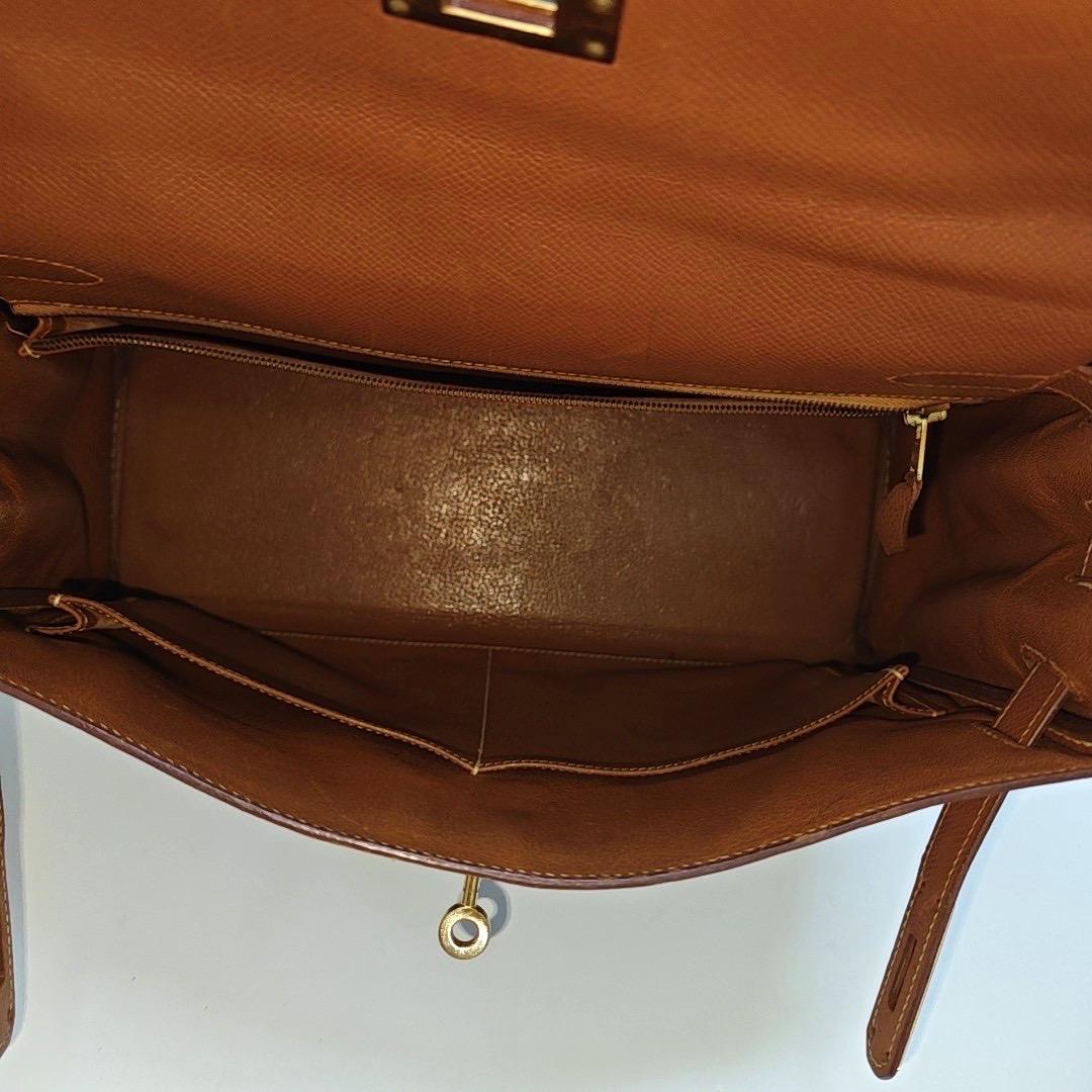 Hermes Kelly 32 Vintage Gold Epsom Retourne Gold Hardware 1993 For Sale 4