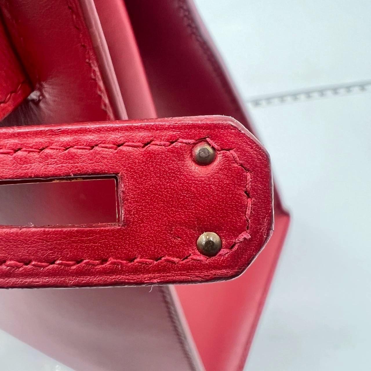 Hermes Kelly 32 Vintage Sellier Rouge Vif Red Box Calf Leather Gold HW 1988 Circ For Sale 13