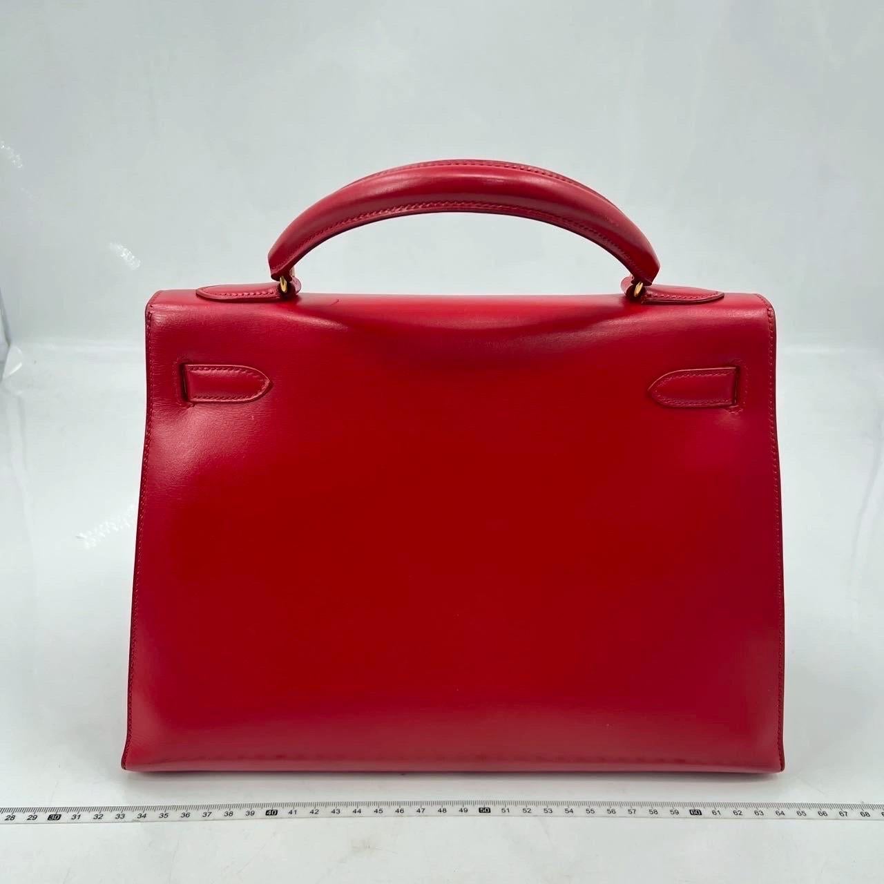 Women's Hermes Kelly 32 Vintage Sellier Rouge Vif Red Box Calf Leather Gold HW 1988 Circ For Sale