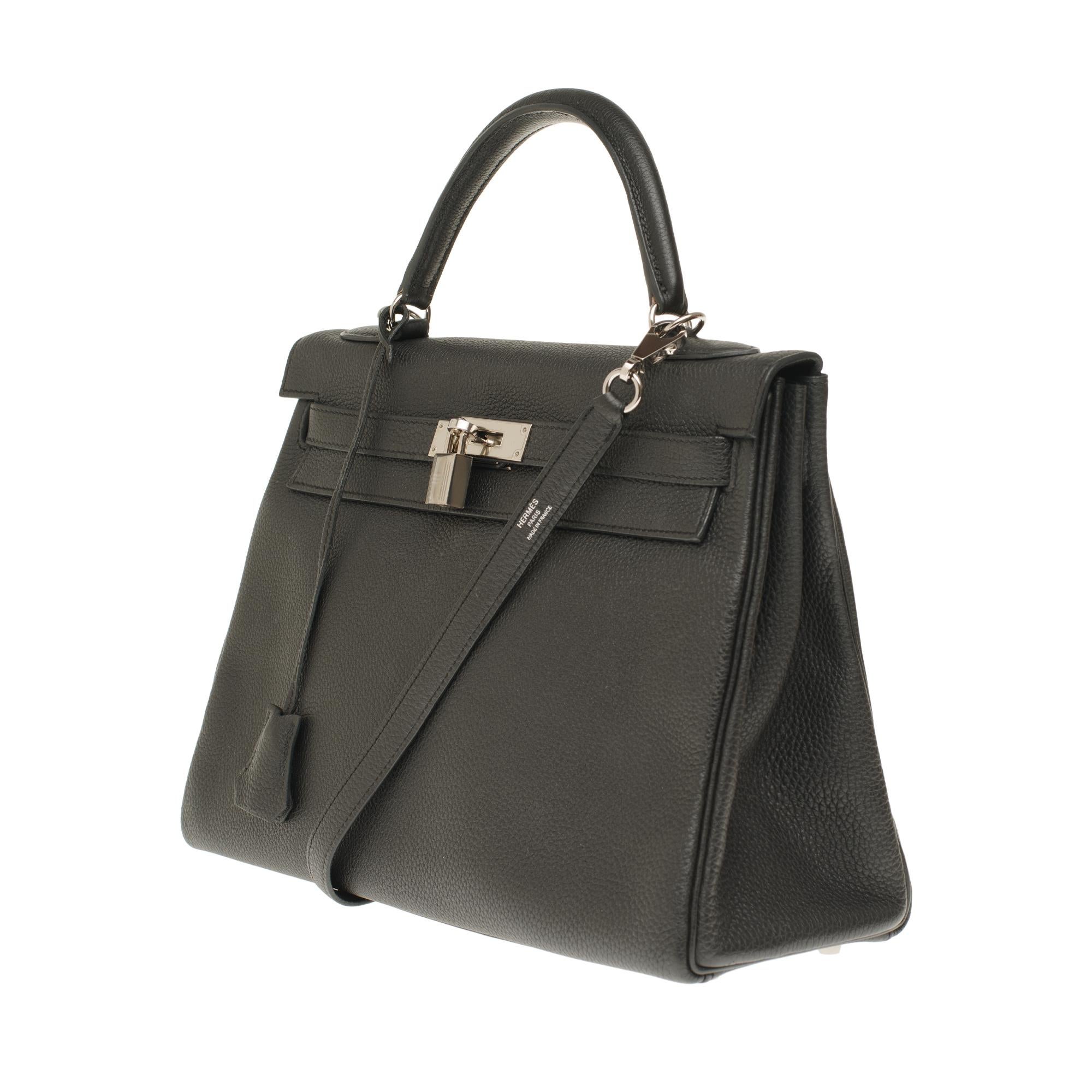 Black Hermès Kelly 32cm handbag with strap in black togo leather, silver hardware!