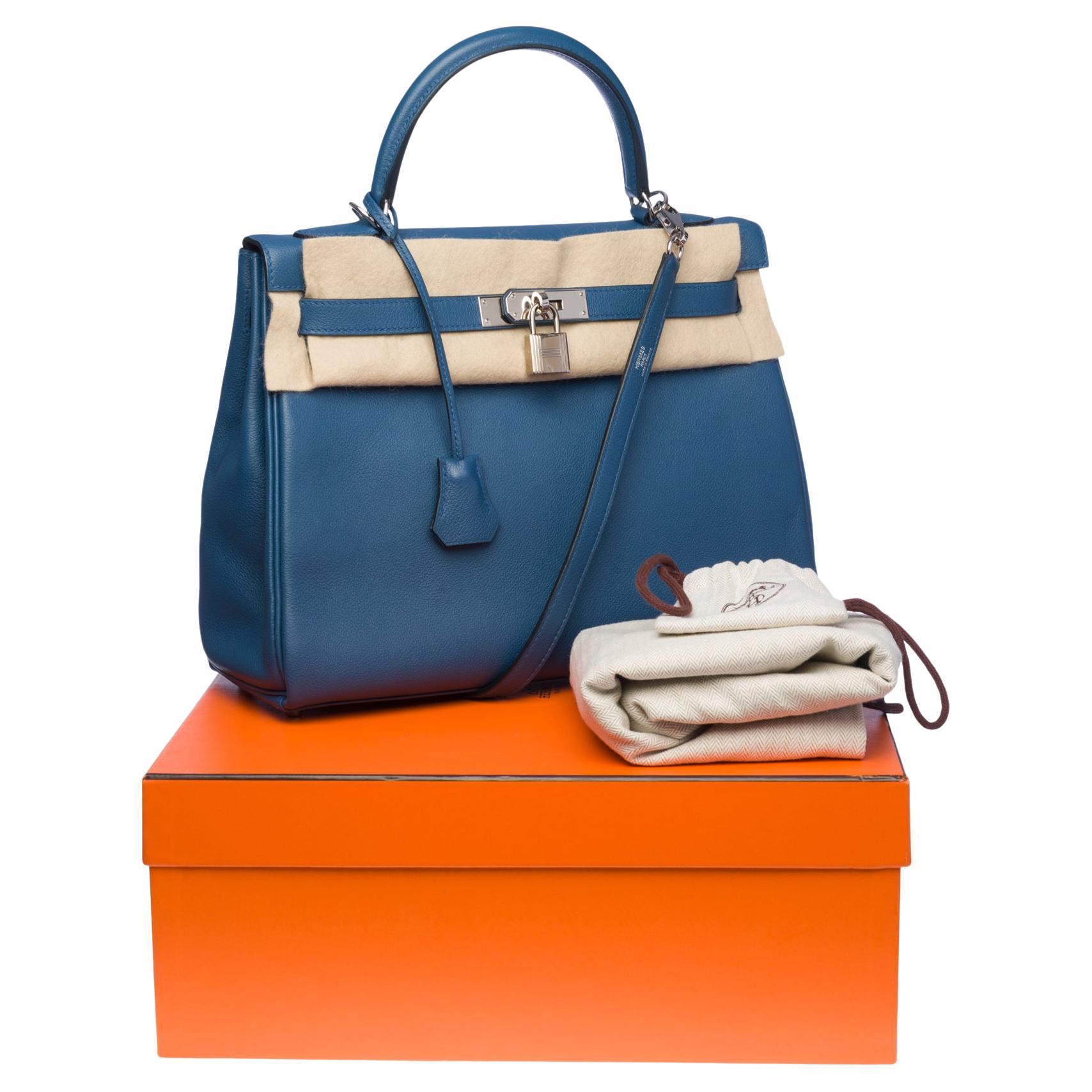 Hermès Kelly 32cm handbag with strap in Evercolor blue Agate leather, SHW