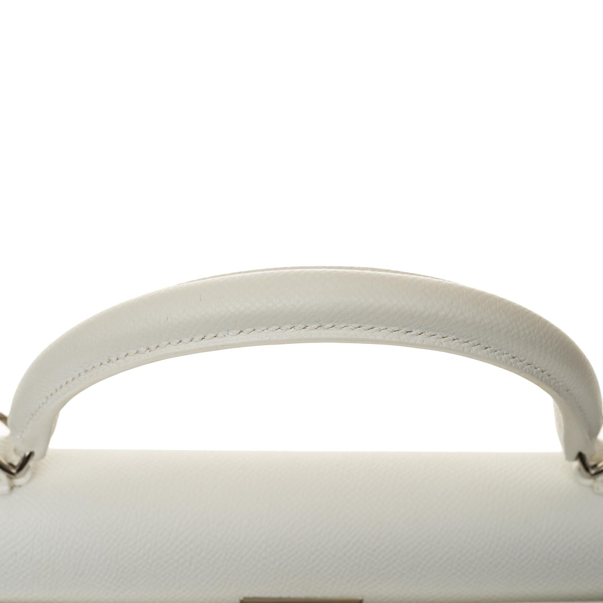 Hermès Kelly 32cm handbag with strap in white epsom leather, Palladium hardware 3