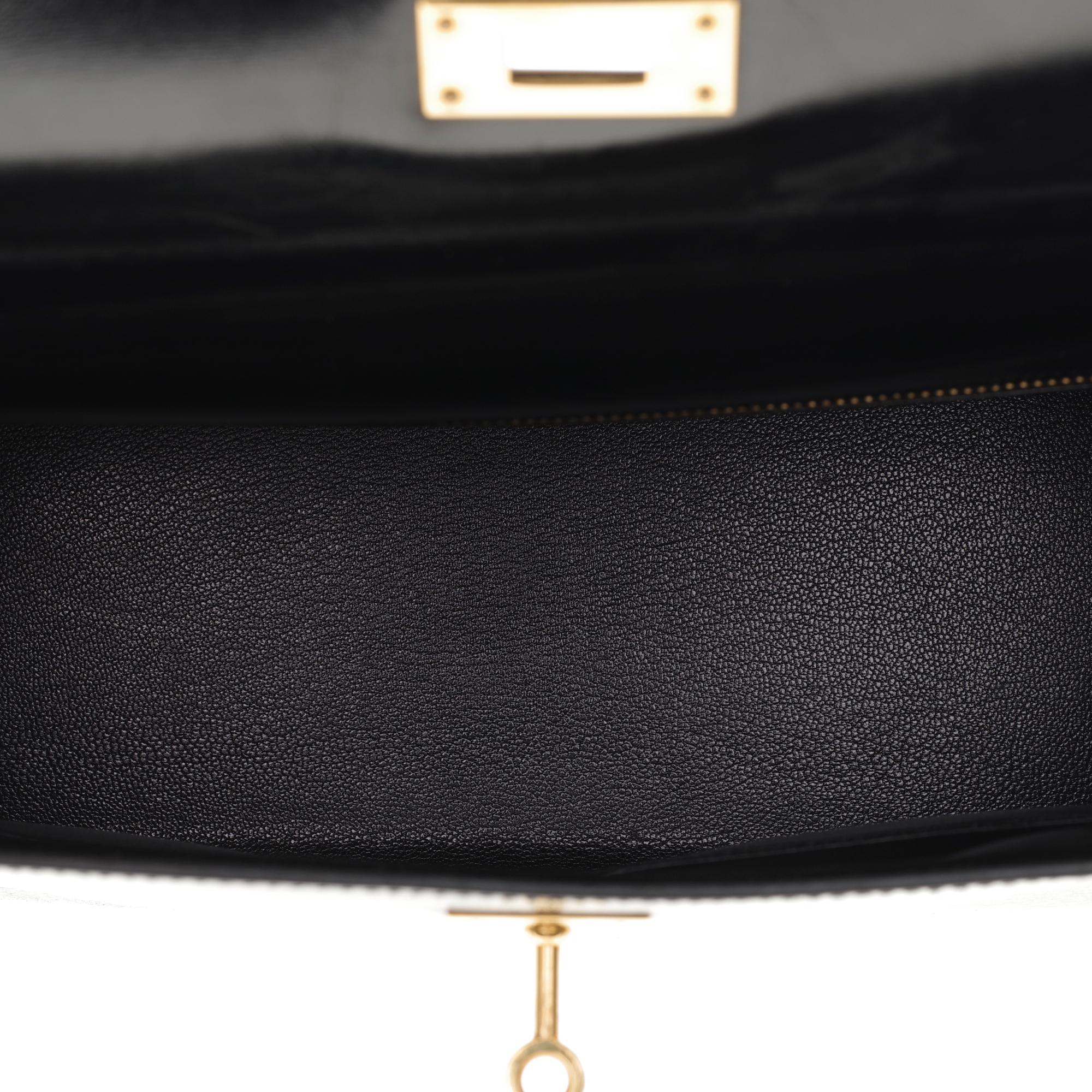 Hermès Kelly 32cm sellier handbag with strap in black calfskin, gold hardware! 2