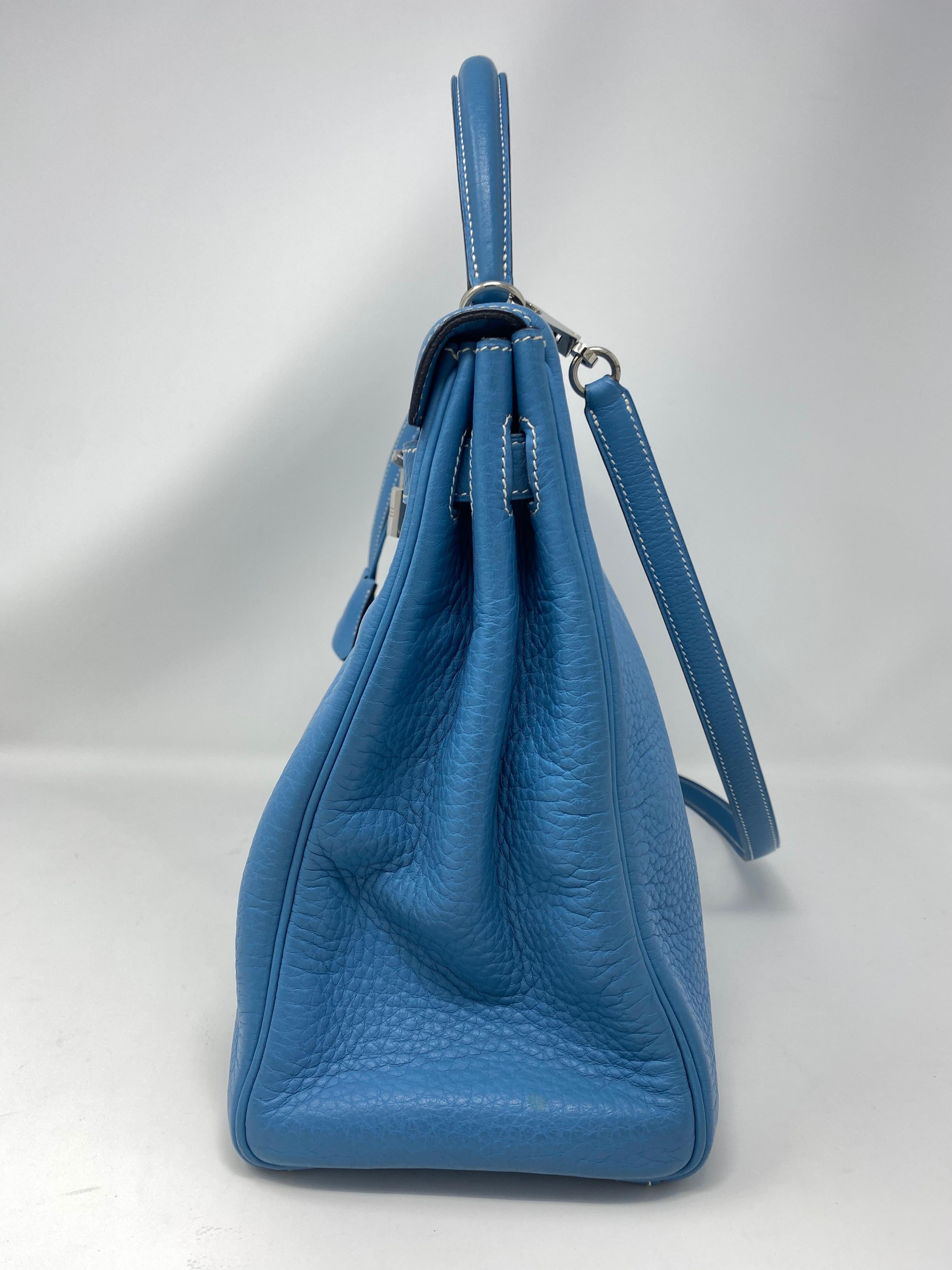 Hermès Kelly 35 Blau Jean im Zustand „Gut“ in Athens, GA