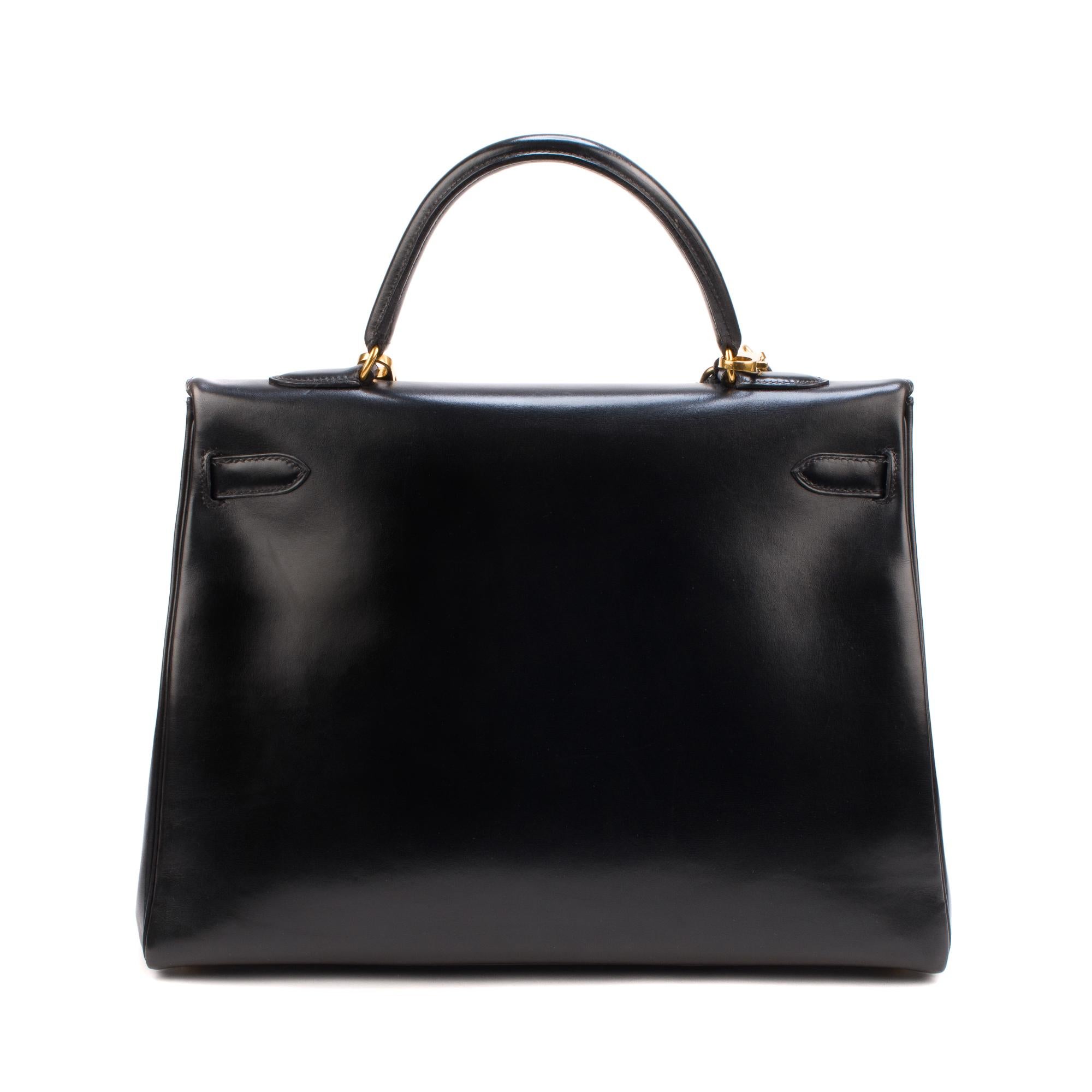Hermes Kelly 35 box Black In Excellent Condition In Paris, IDF