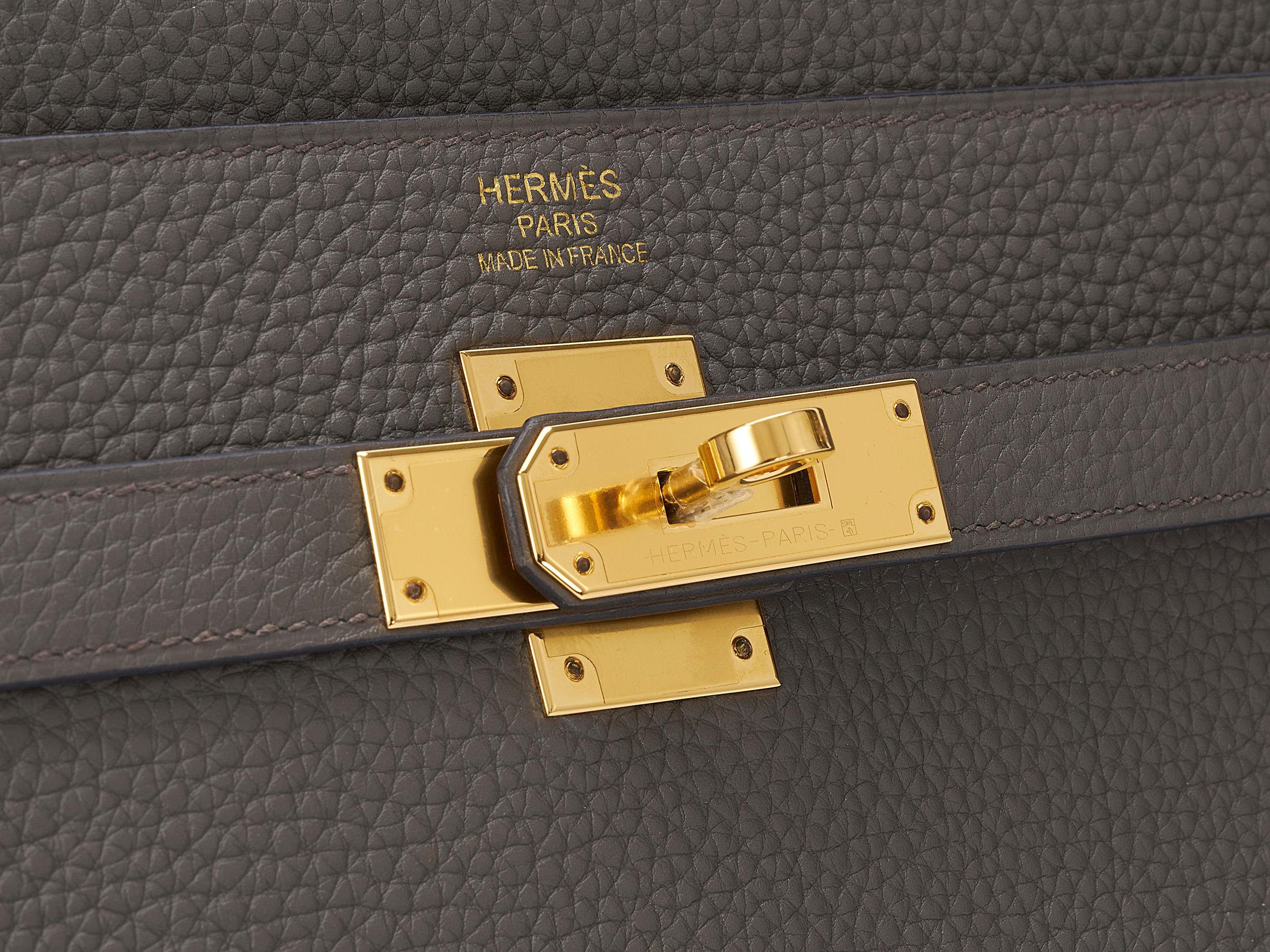 Hermès Kelly 35 Gris Etain Togo Gold Hardware In New Condition For Sale In Berlin, DE