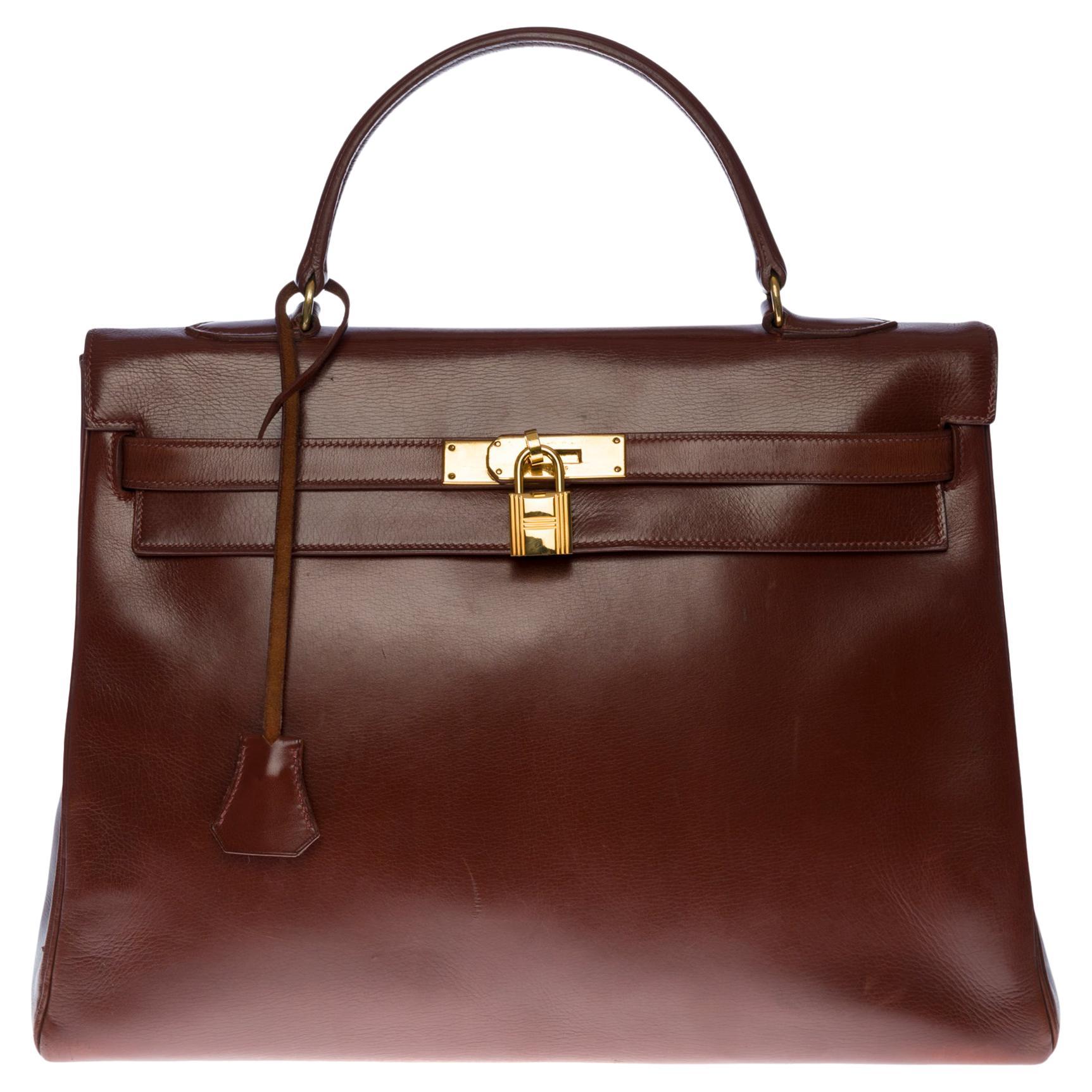 Hermès Kelly 35 retourne "24, FG ST Honoré" handbag in Brown Calf leather, GHW