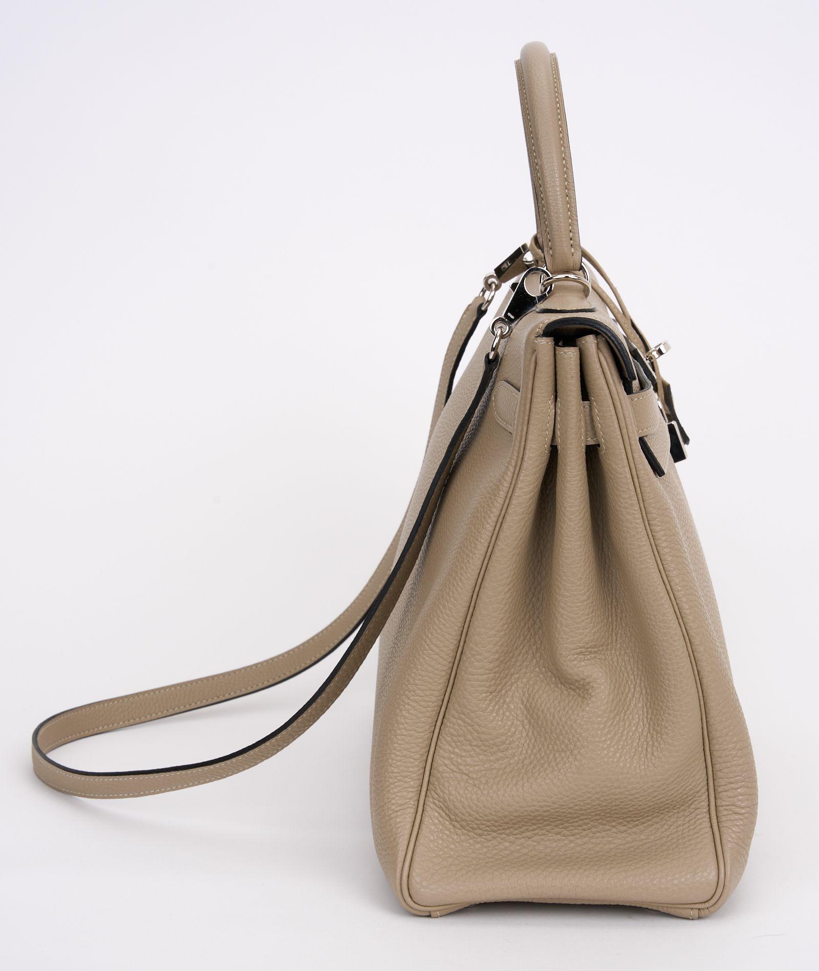 Brown Hermès Kelly 35 Retourné Gris Tortorelle For Sale