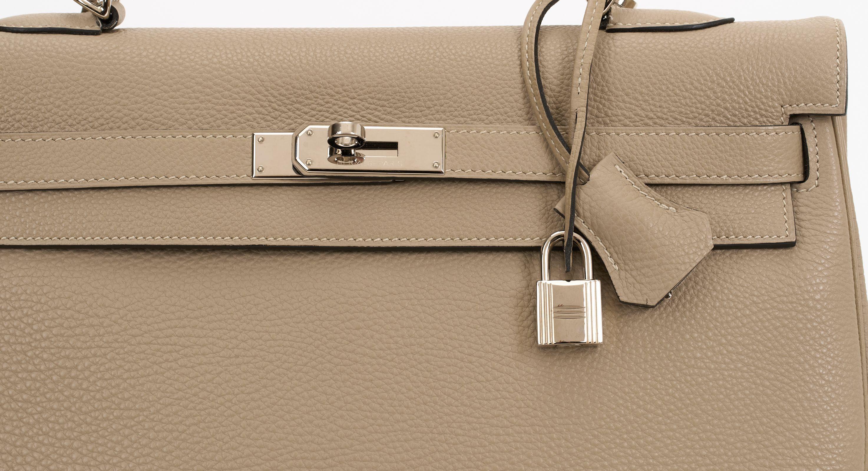 Hermès Kelly 35 Retourné Gris Tortorelle For Sale 1