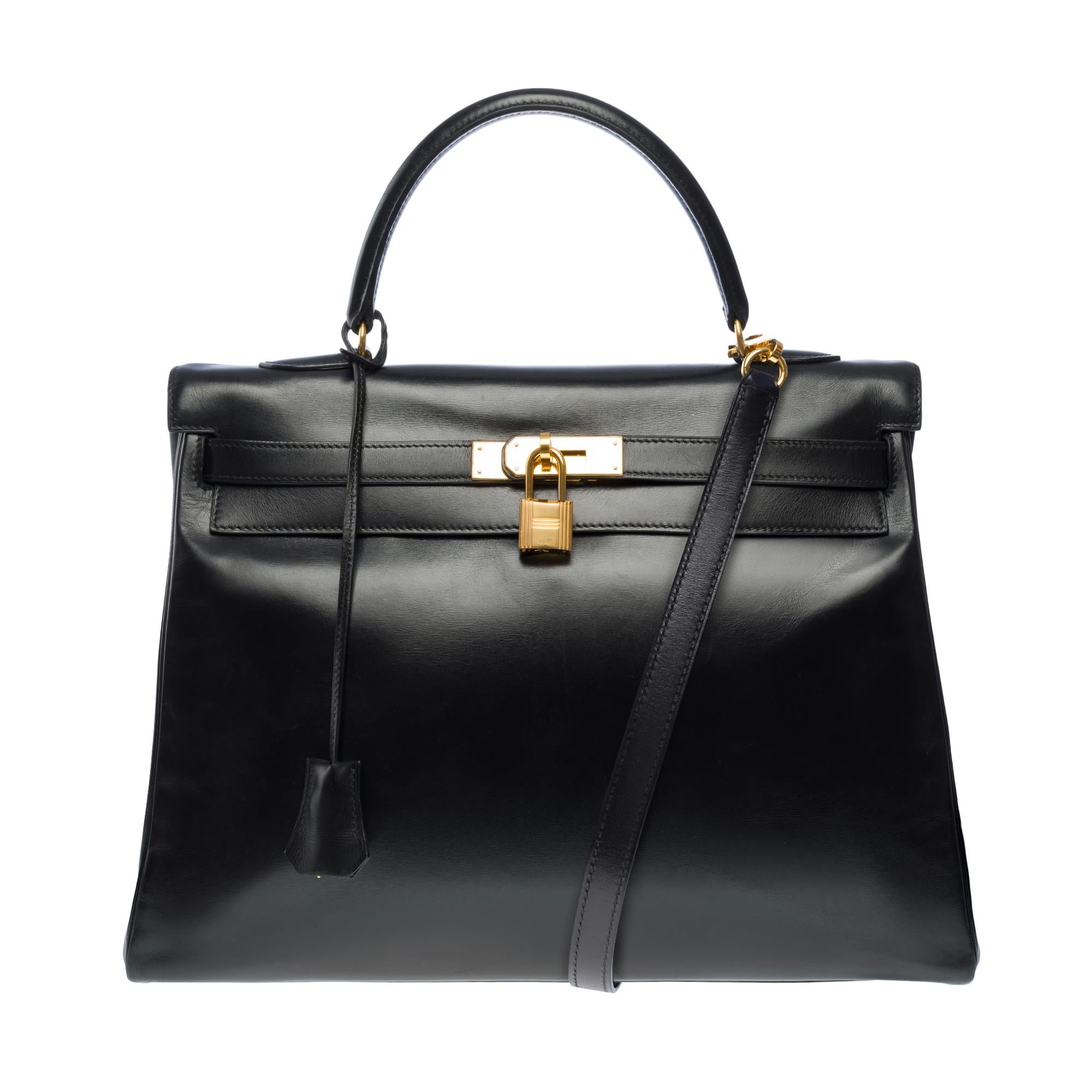 Hermès Kelly 35 retourne handbag strap in black box calfskin leather, GHW In Good Condition In Paris, IDF
