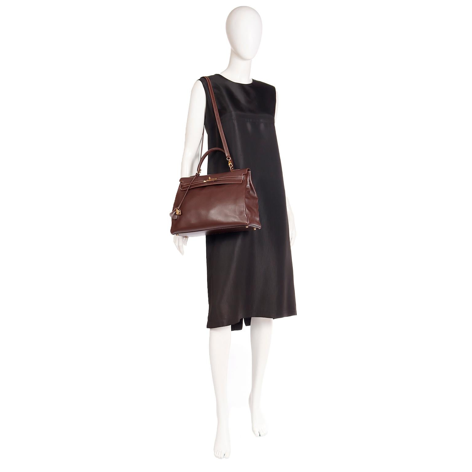 This timeless vintage Hermes Kelly 35 Retourne bag is in Havane Gulliver Leather, renowned for its unparalleled quality. We love the beautiful contrast of the rose poudre stitching on the deep, opulent brown leather. The gold plated hardware adds a