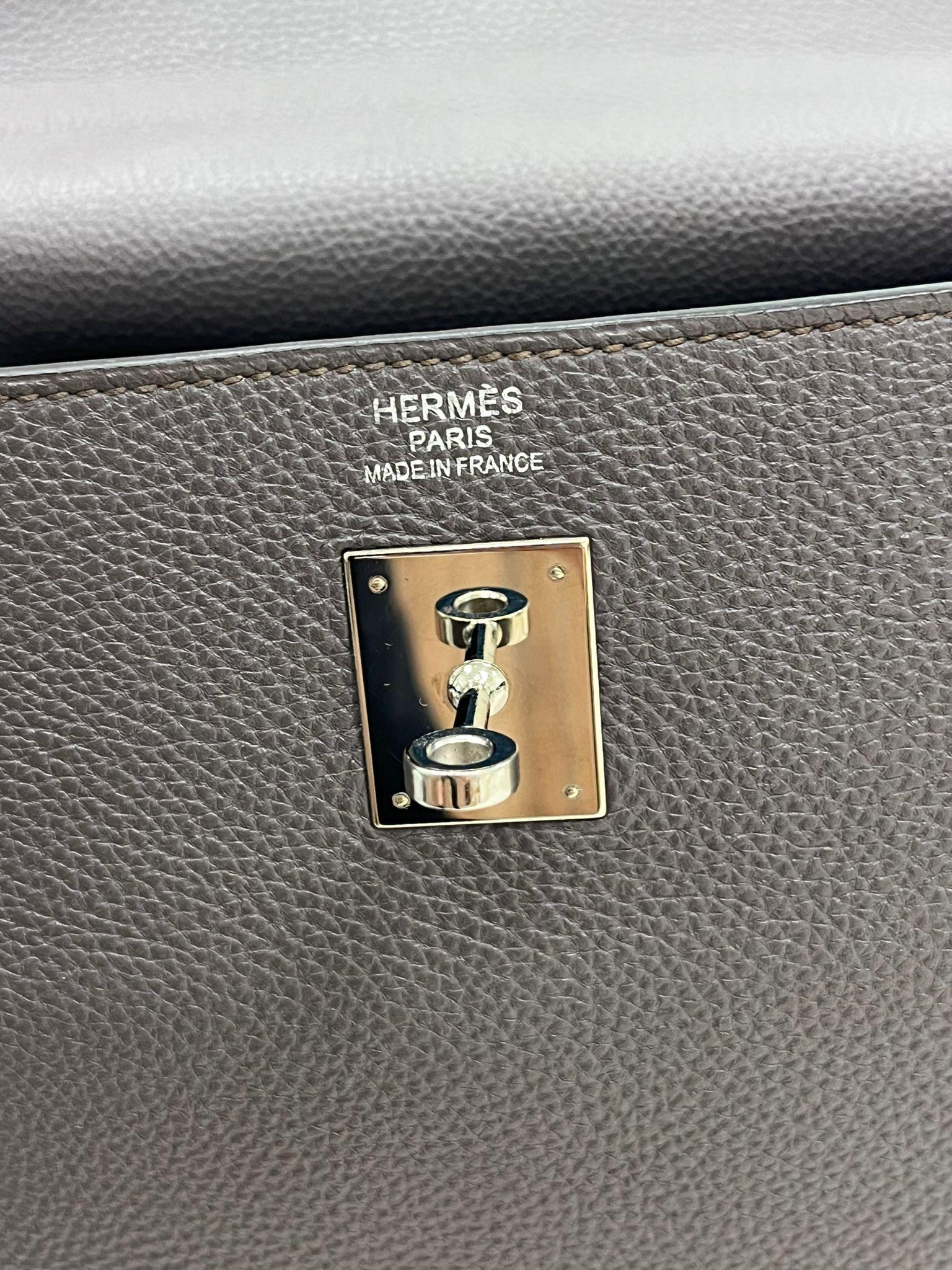 Hermes Kelly 35 Togo Leather Etain Retourne Palladium Hardware Bag For Sale 4