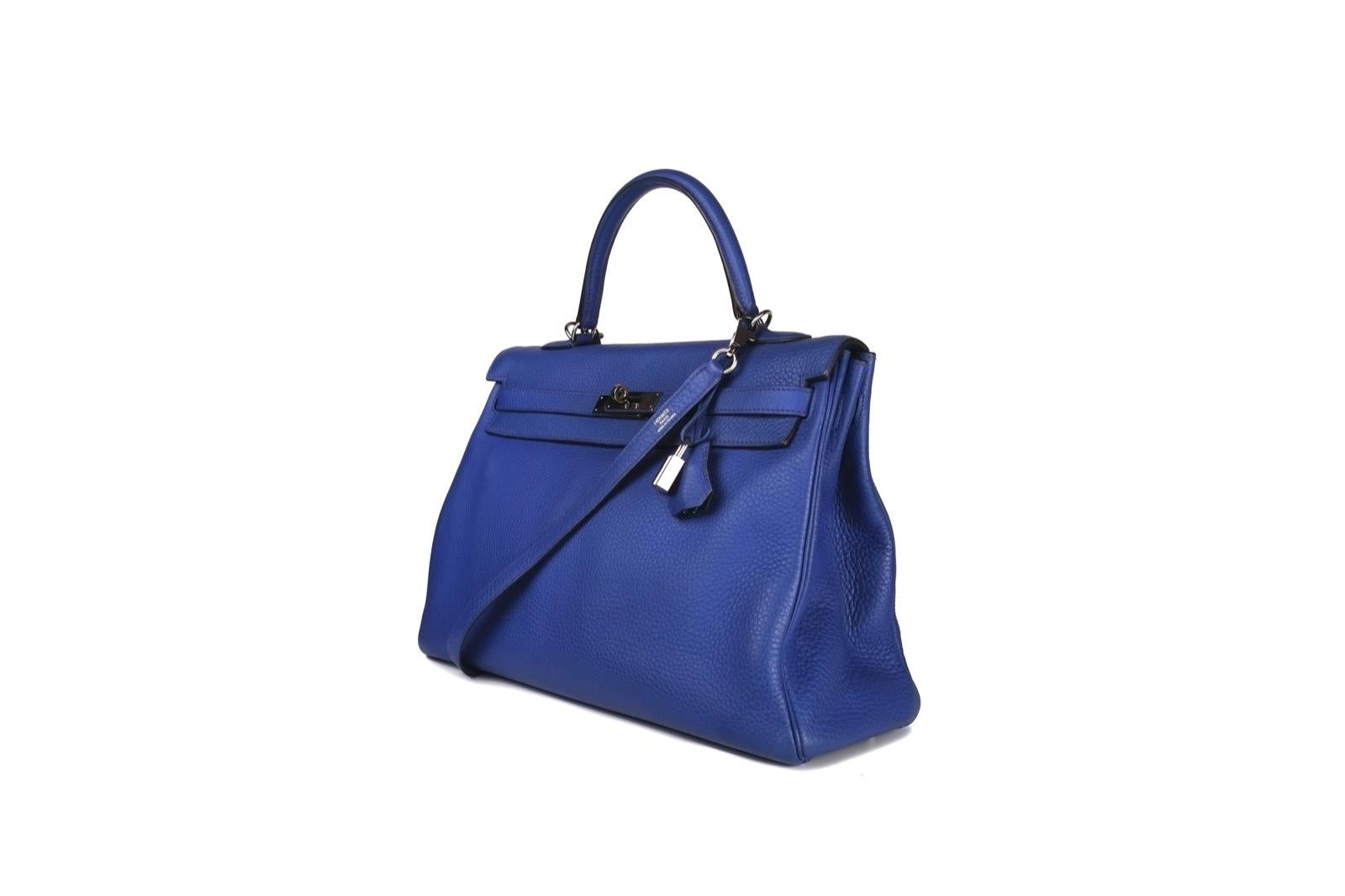 Hermes Kelly 35cm Blue Taurillon Clemence Palladium Hardware Q stamp In Good Condition In Paris, IDF