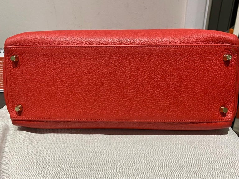 Hermès Kelly 35cm Clemence Rouge Tomate GHW For Sale at 1stDibs