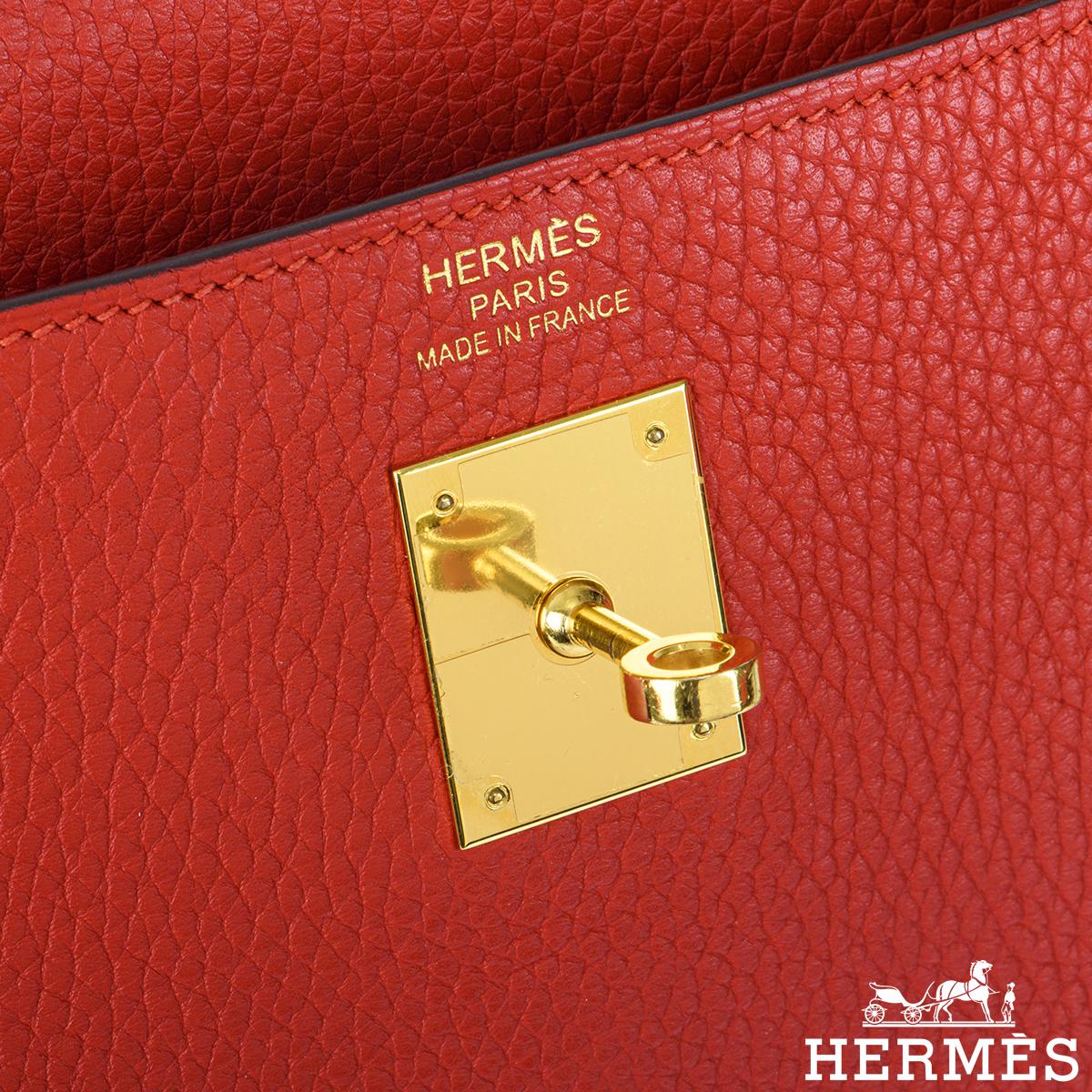 Hermès Kelly 35cm Clemence Rouge Tomate GHW In Good Condition For Sale In London, GB