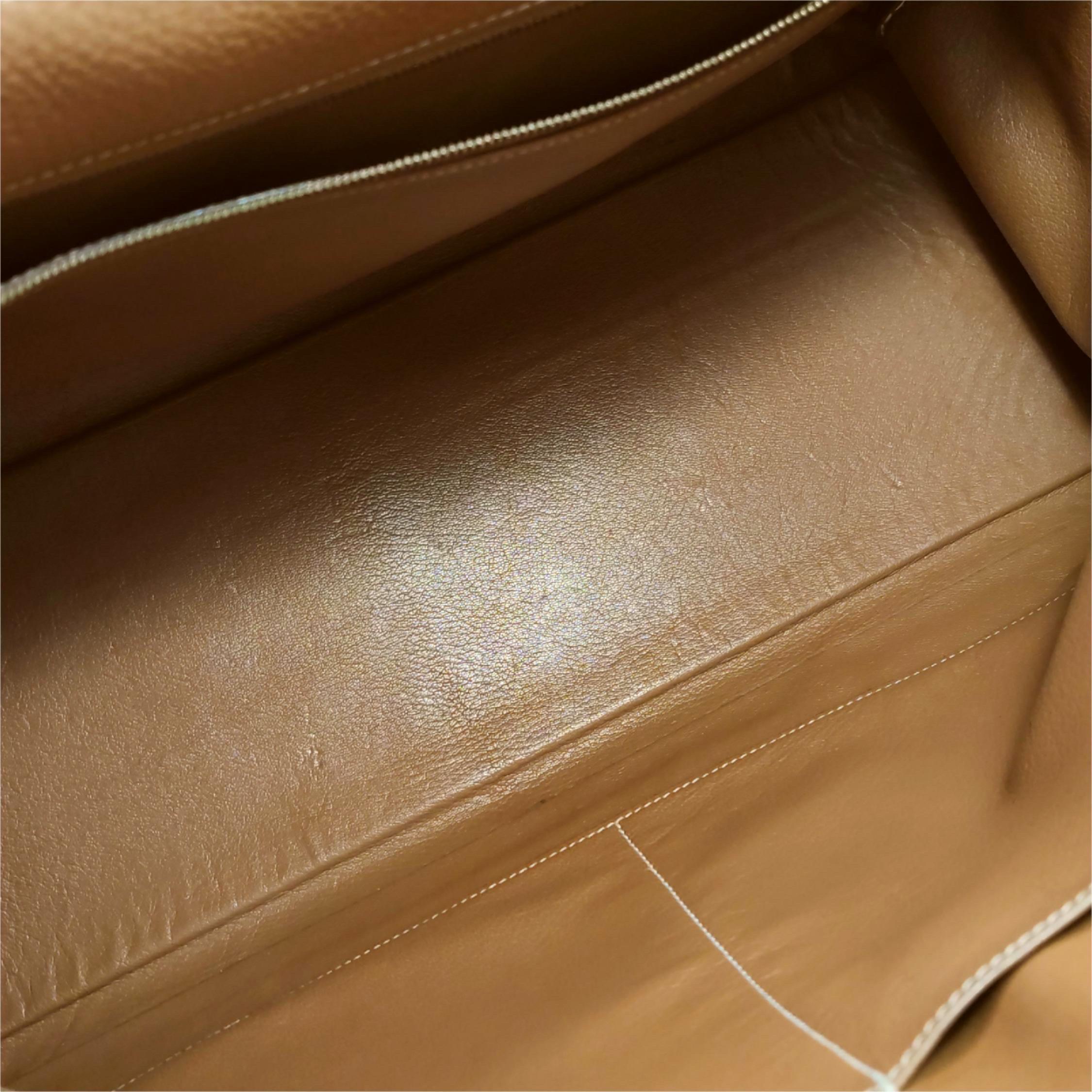 Hermes Kelly 40 Retourne Gold Togo Leather Gold Hardware 1993 en vente 3