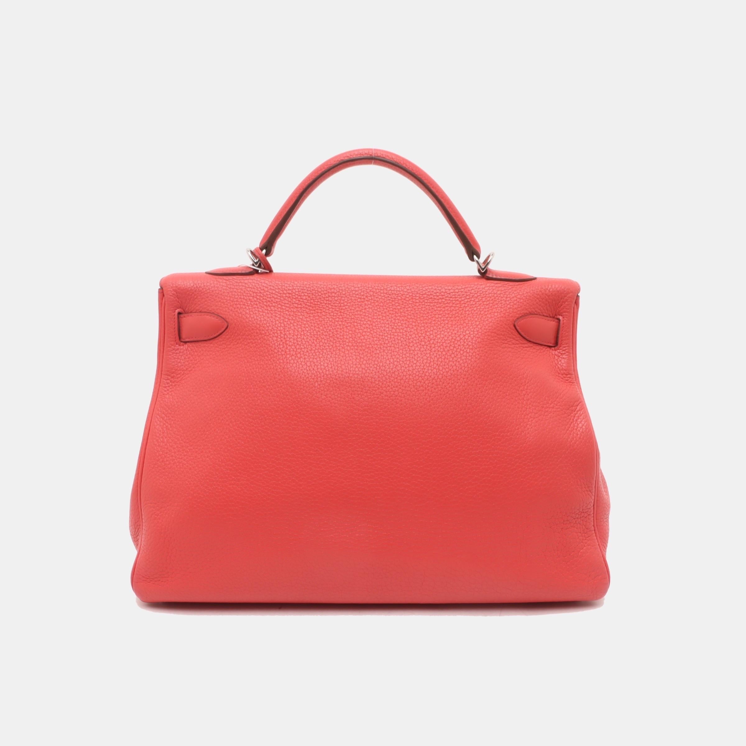 Hermes Kelly 40 Rose Jaipur Clemence Retourne Silver Hardware 2010 Bon état - En vente à AUBERVILLIERS, FR