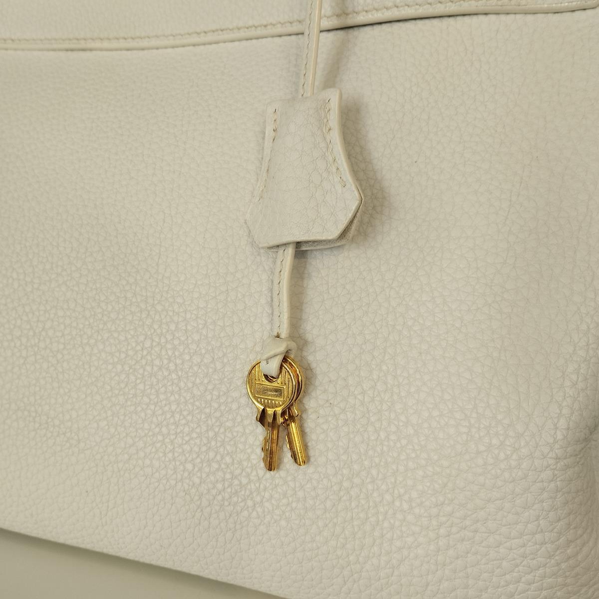 Women's Hermès Kelly 40 White Togo For Sale