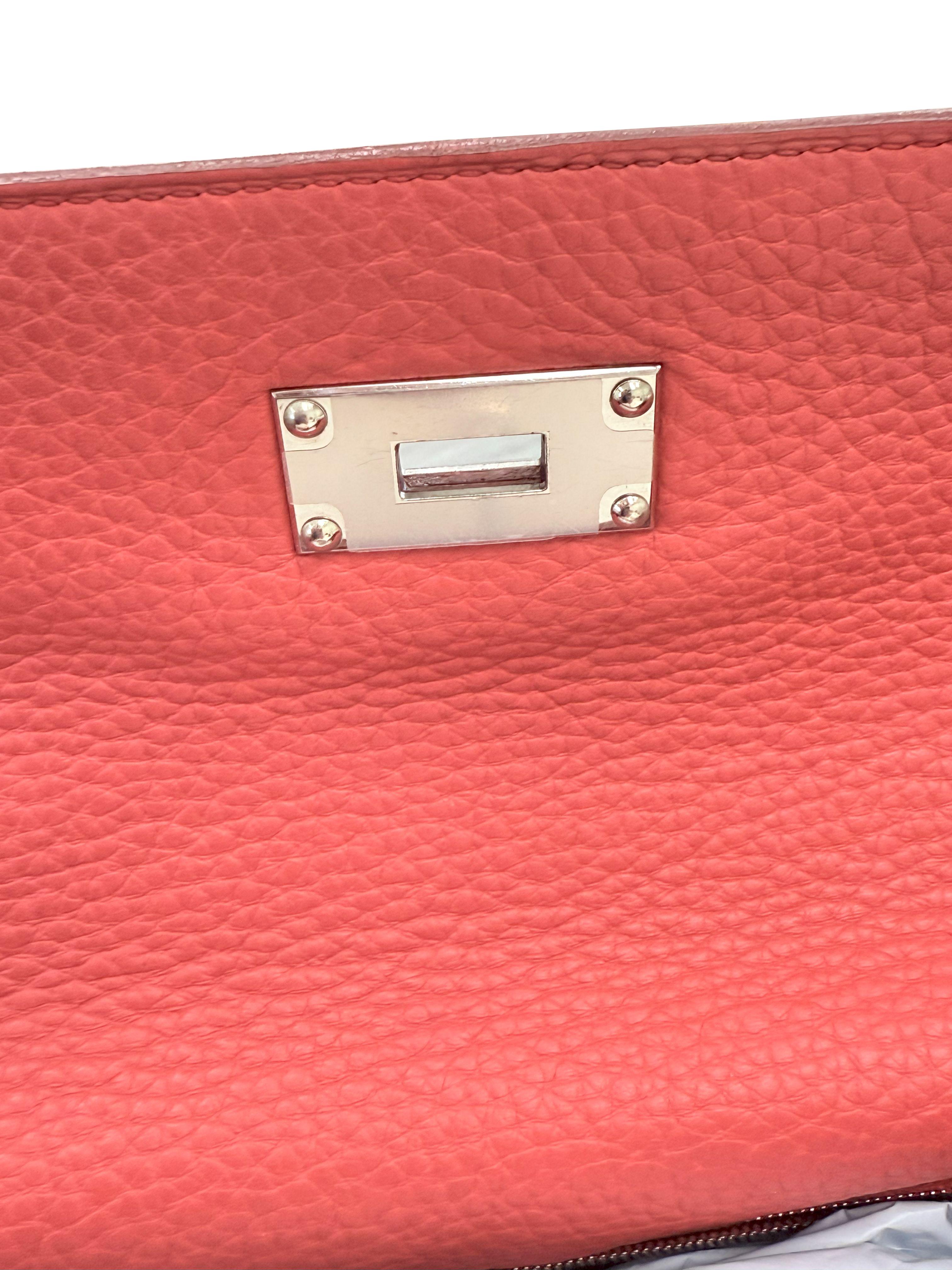 Hermes Kelly 42 Sanguine Taurillon Clemence Leather Palladium Hardware en vente 4