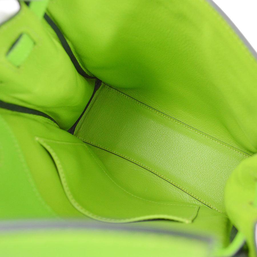 HERMES Kelly Ado PM Veau Gulliver Leather Lime Green Gold Hardware Backpack Bag In Good Condition In Chicago, IL