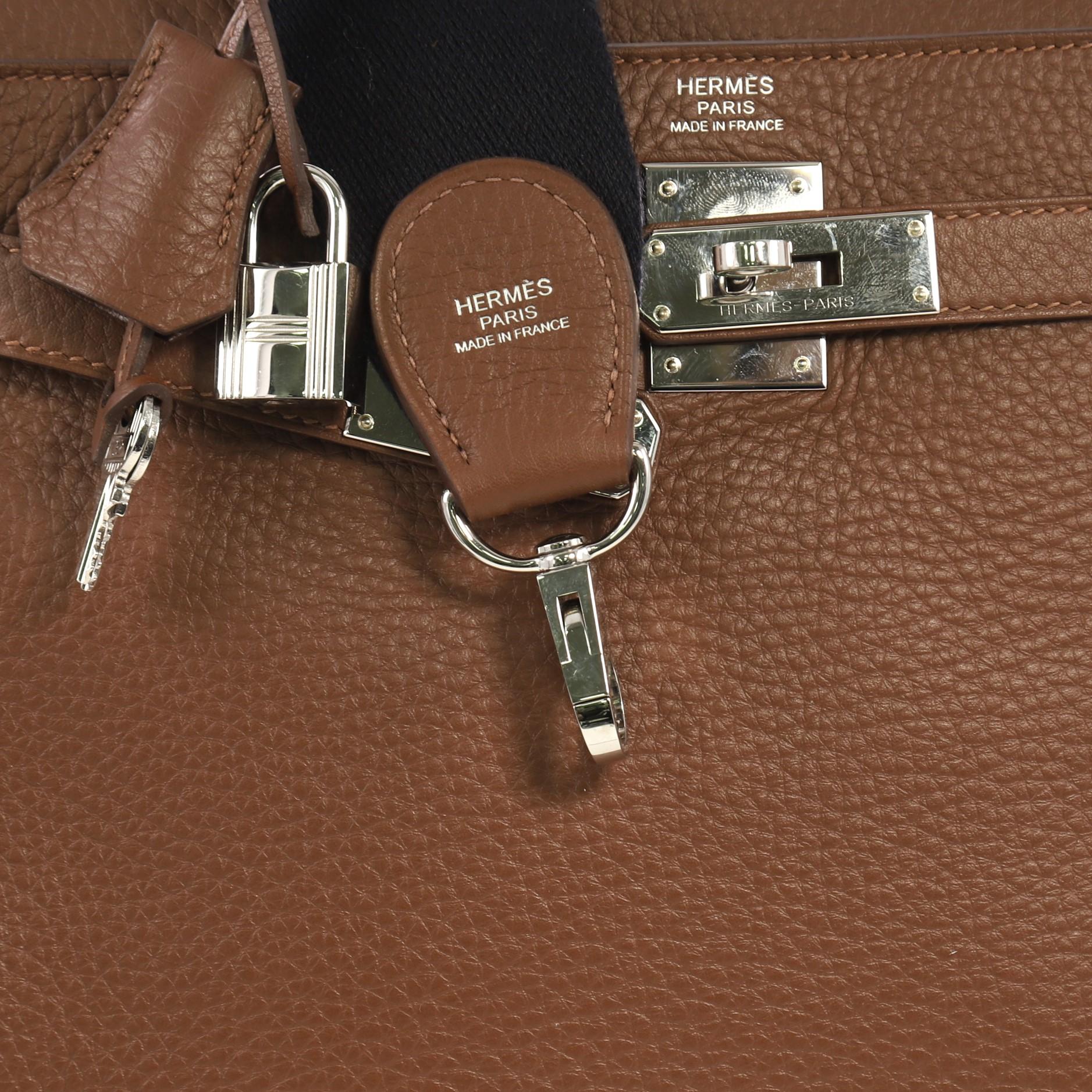 Hermes Kelly Amazone Handbag Marron d'Inde Clemence with Palladium Hardware 32 In Good Condition In NY, NY