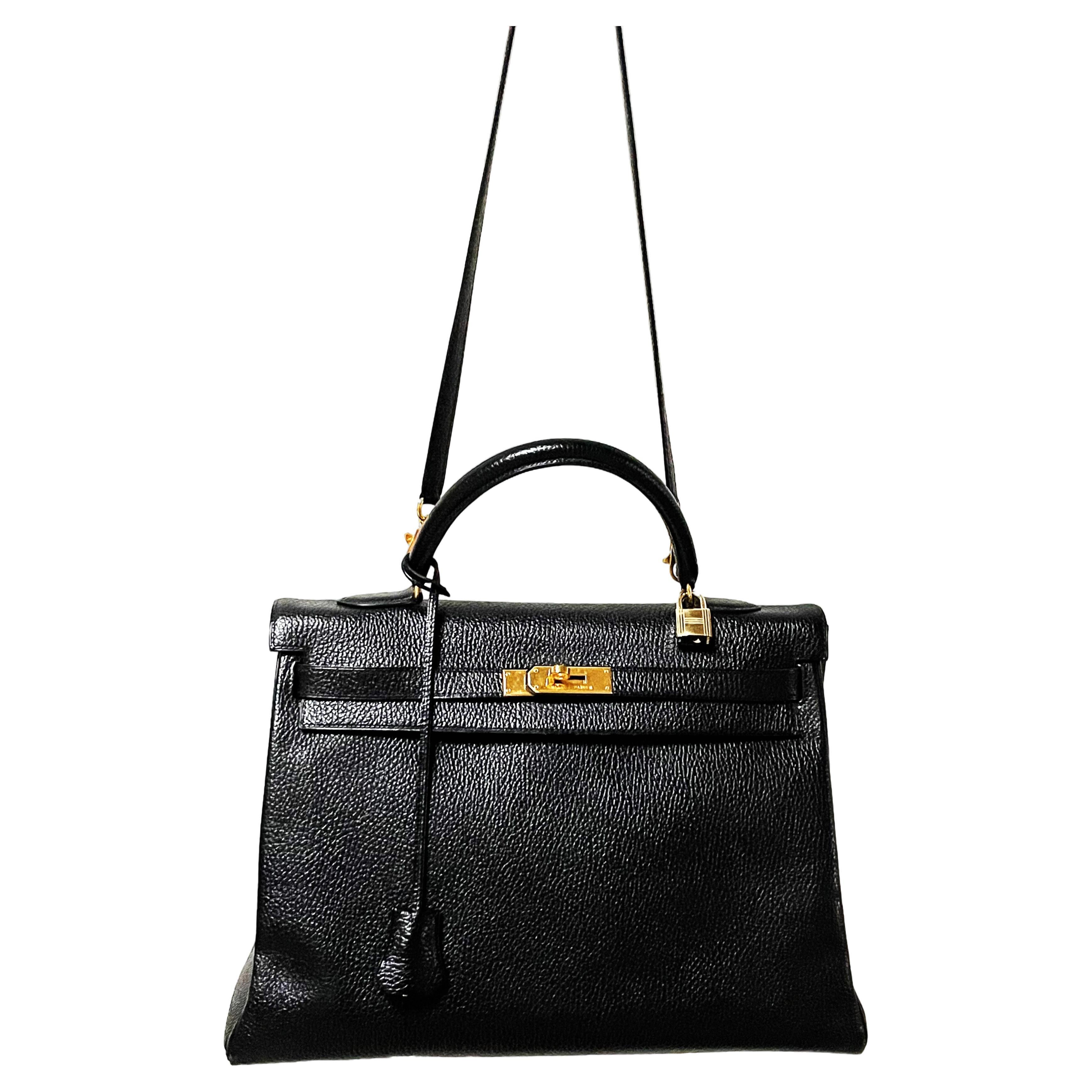HERMES KELLY BAG 2 WAY 35 cm, CHEVRE LEATHER IN BLACK, KOLLECTION 1998 - B  For Sale