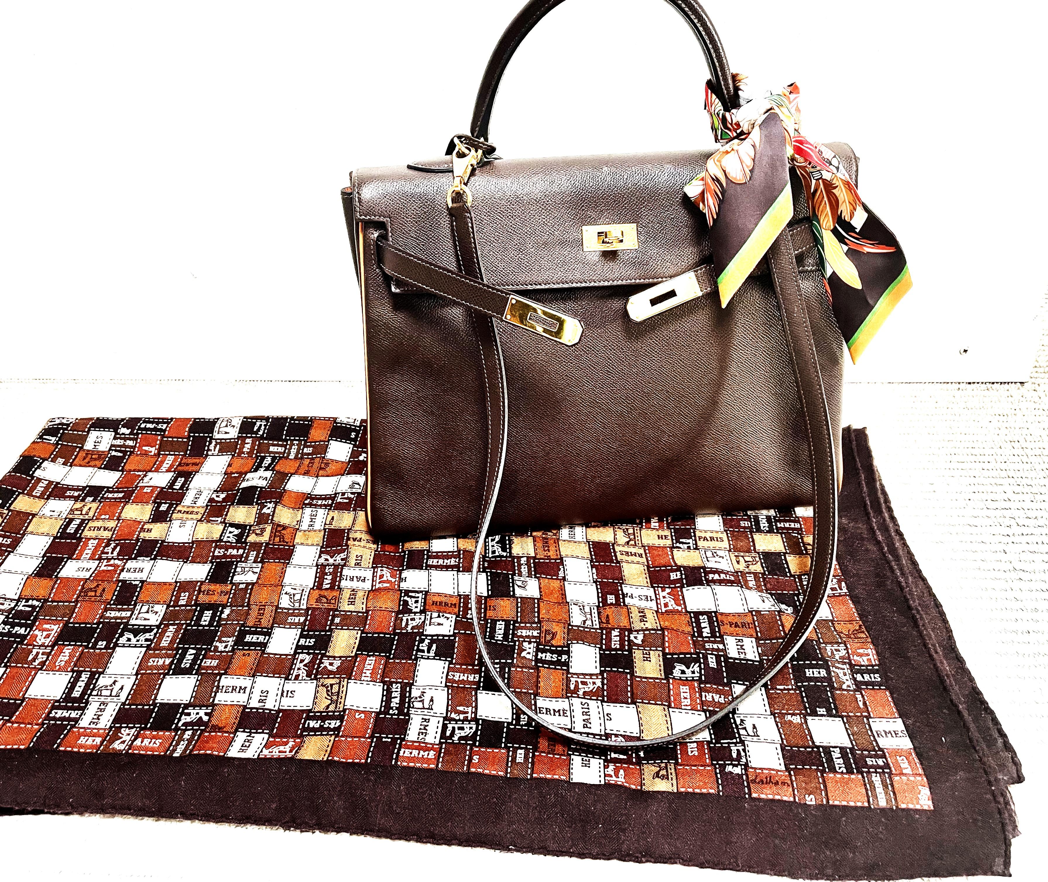 HERMÉS KELLY BAG, 2 way, 35 cm, Epson leather, H in squer, Kollektion 2004 For Sale 4