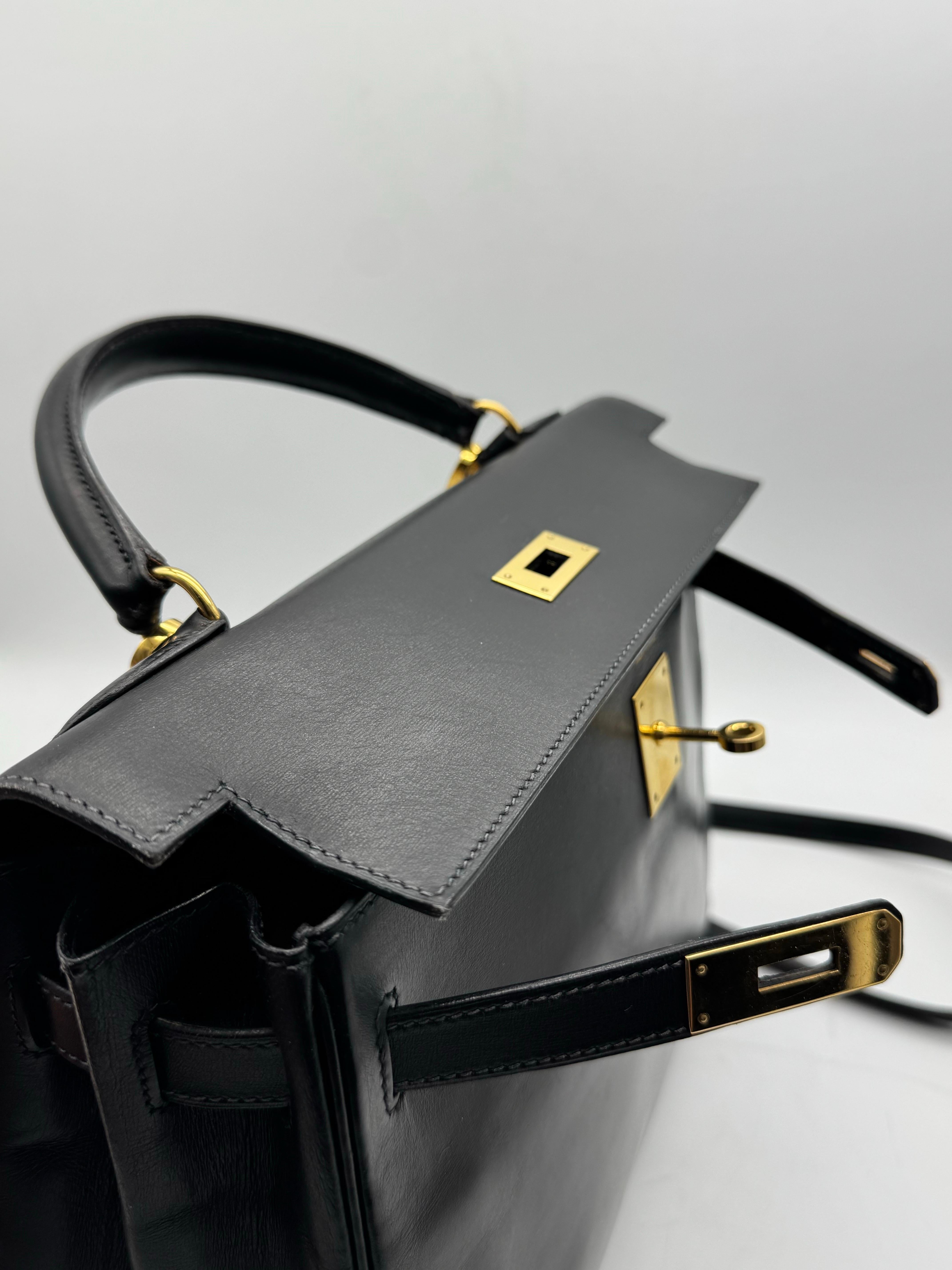Hermes Kelly Bag 32 Box Kalbsleder  Schulterhandtasche im Angebot 8