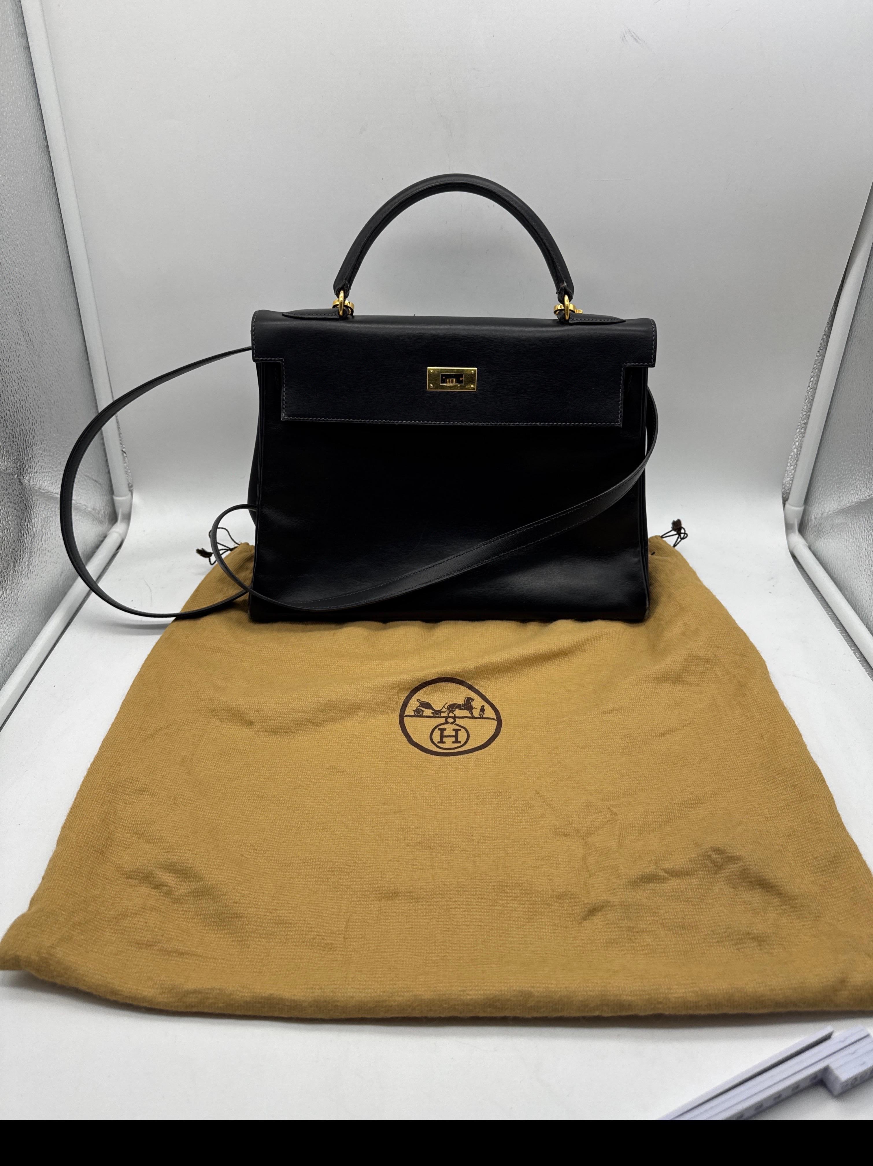 Hermes Kelly Bag 32 Box Kalbsleder  Schulterhandtasche im Angebot 1