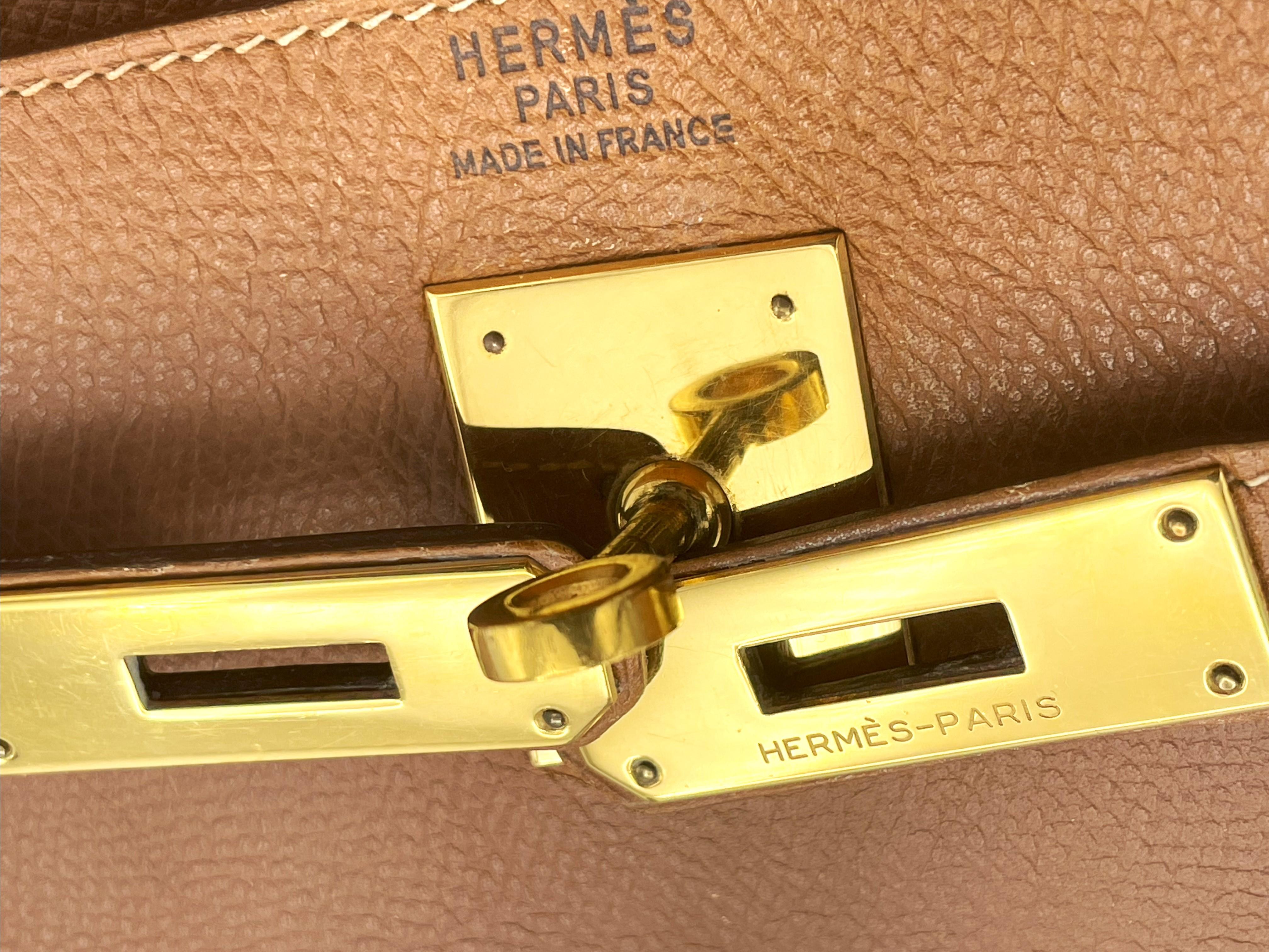 HERMES KELLY BAG; 32 cm, 2 way, retourne, Courchevel leather, 1982 = L For Sale 6