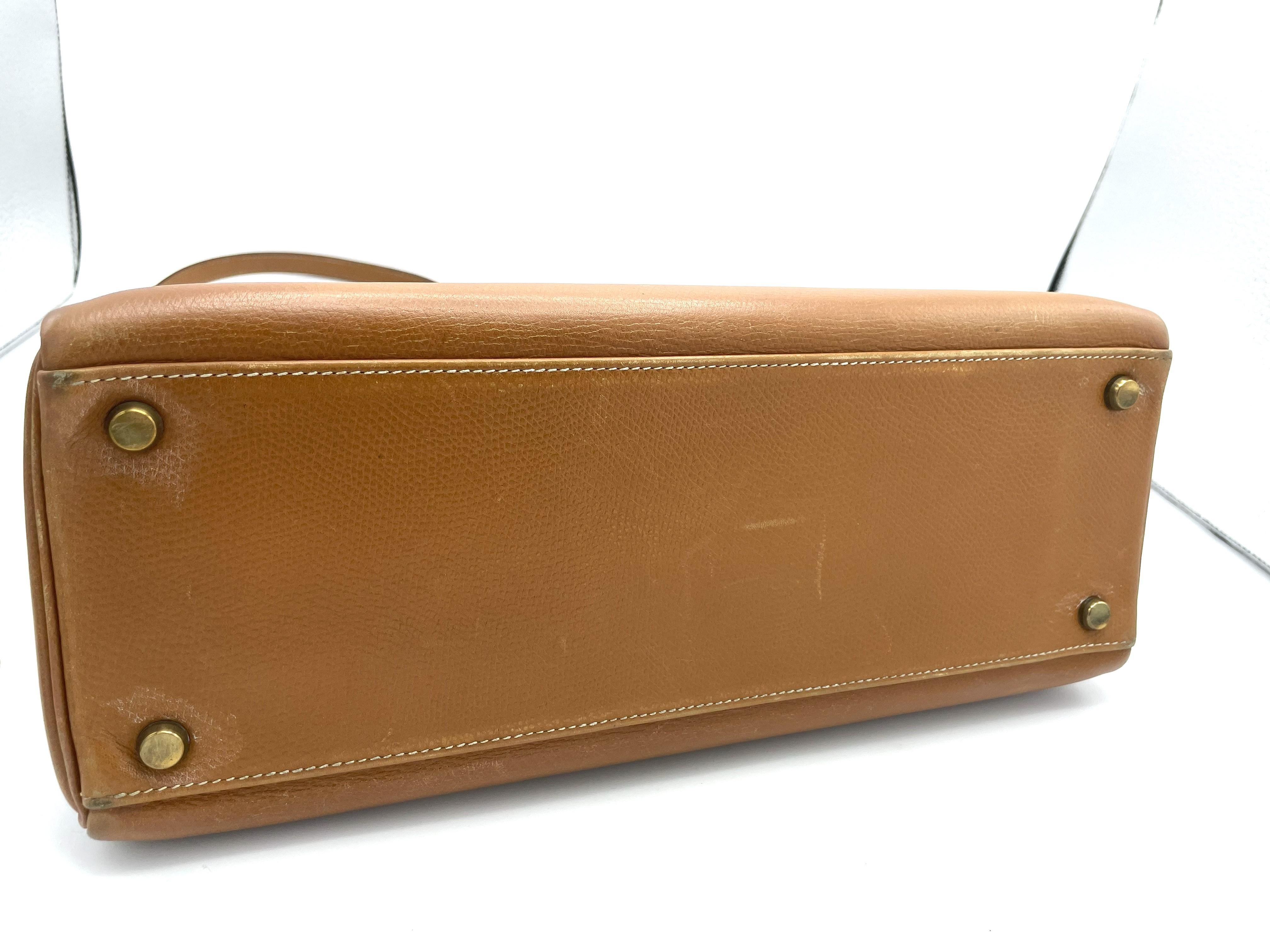 HERMES KELLY BAG; 32 cm, 2 way, retourne, Courchevel leather, 1982 = L For Sale 3