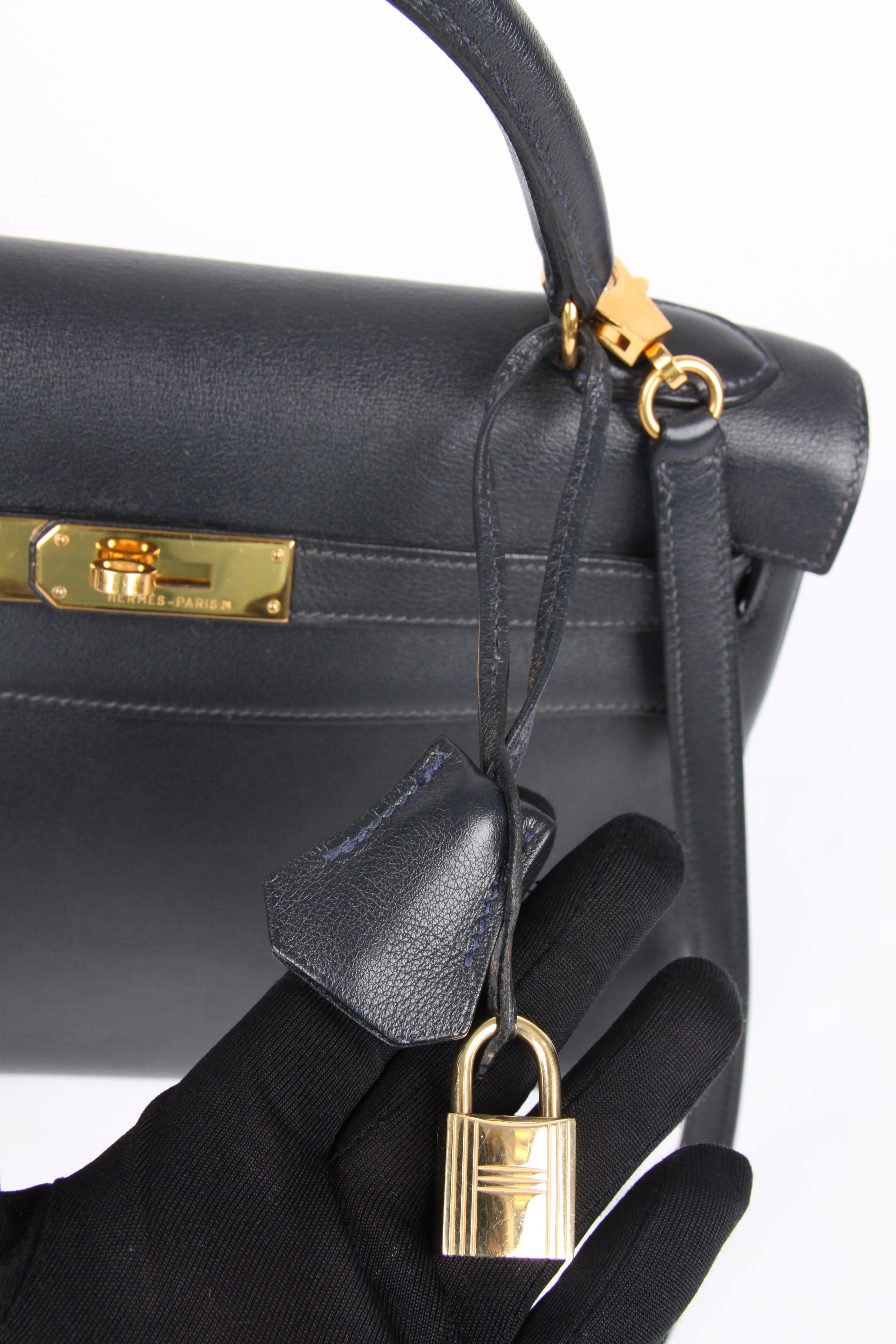 Women's or Men's Hermès Kelly Bag 32 Swift Leather - dark blue