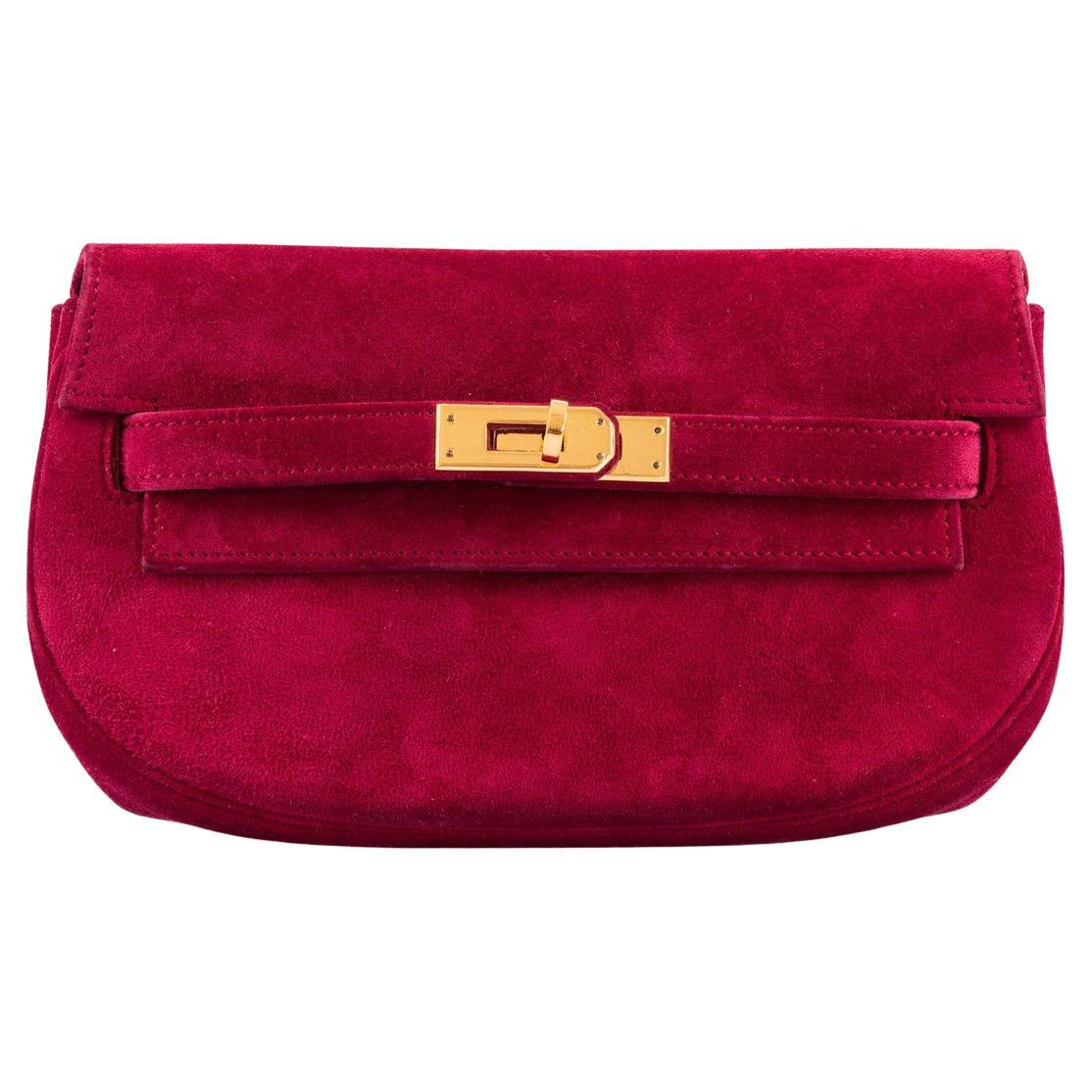 Hermès Kelly Banana Belt Bag 20 Red Veau Doblis Suede Gold Hardware For Sale