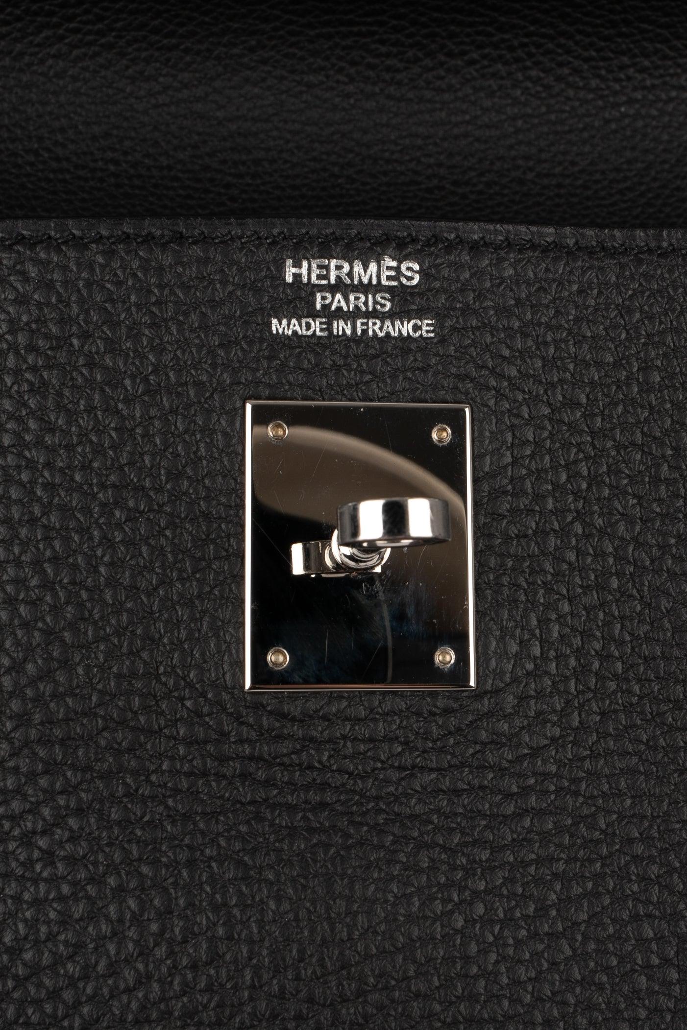 Hermes Kelly Black Togo Retourne Bag, 2021 For Sale 4
