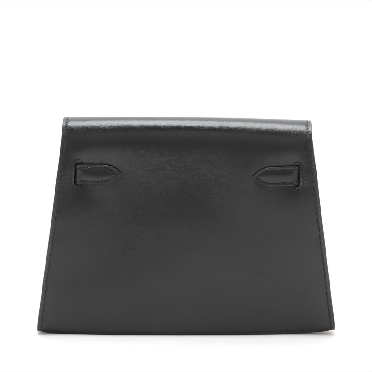 Hermès Kelly Box Calf Clutch Bag Black In Good Condition For Sale In Humacao, PR
