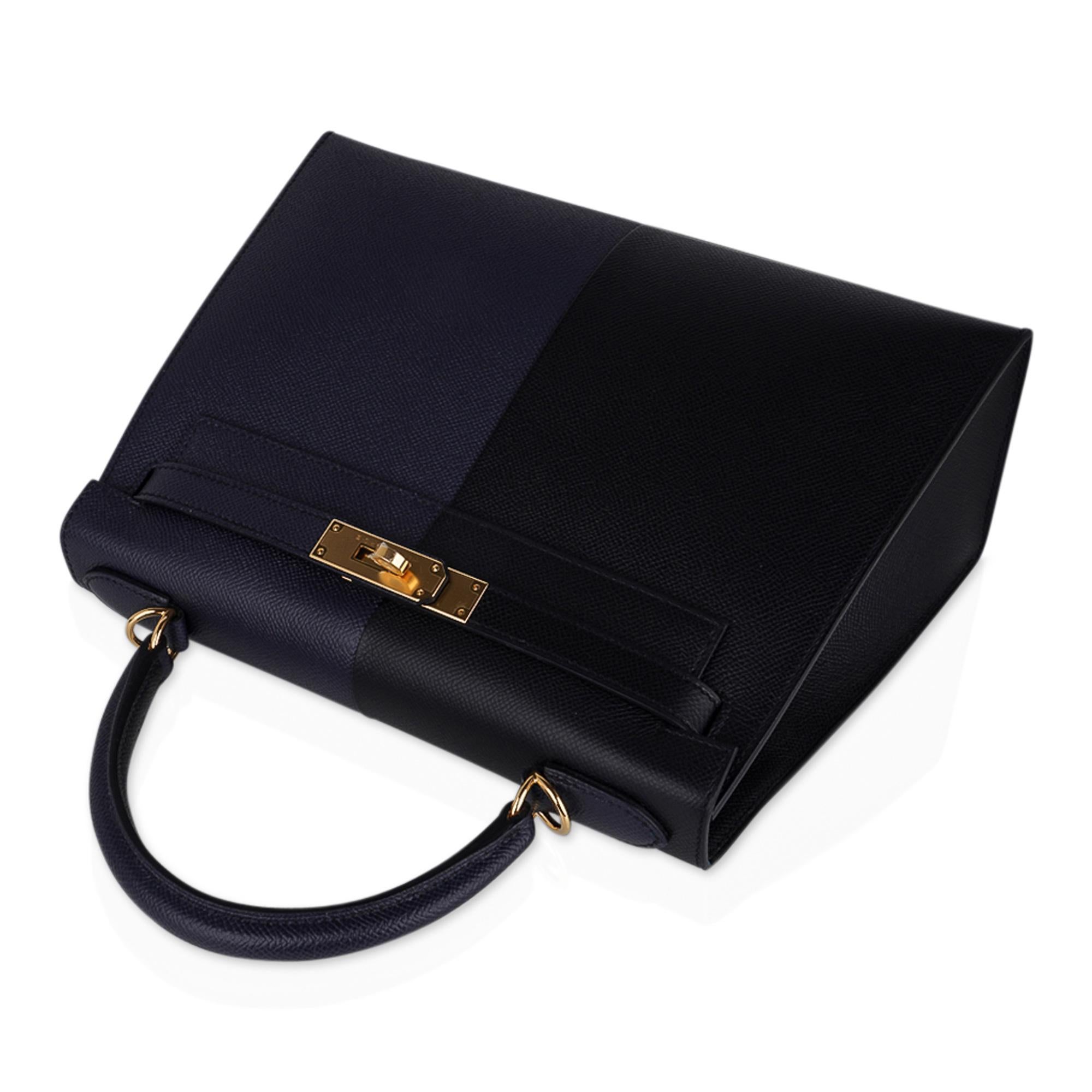 Women's Hermes Kelly Casaque 28 Bag Black / Bleu Indigo Sellier Limited Edition
