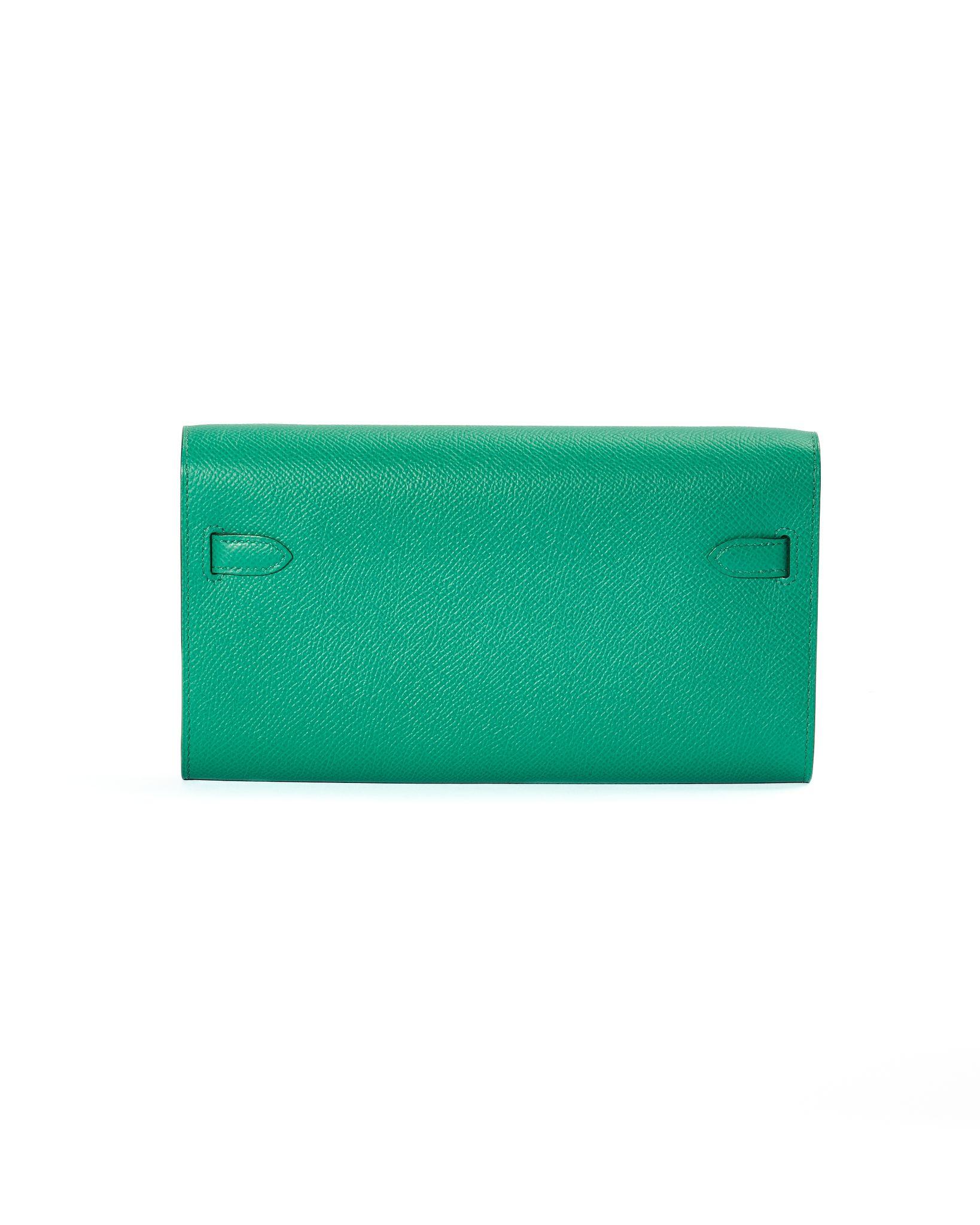 Hermès Kelly Classique To Go Epsom Green In Excellent Condition For Sale In Torre Del Greco, IT