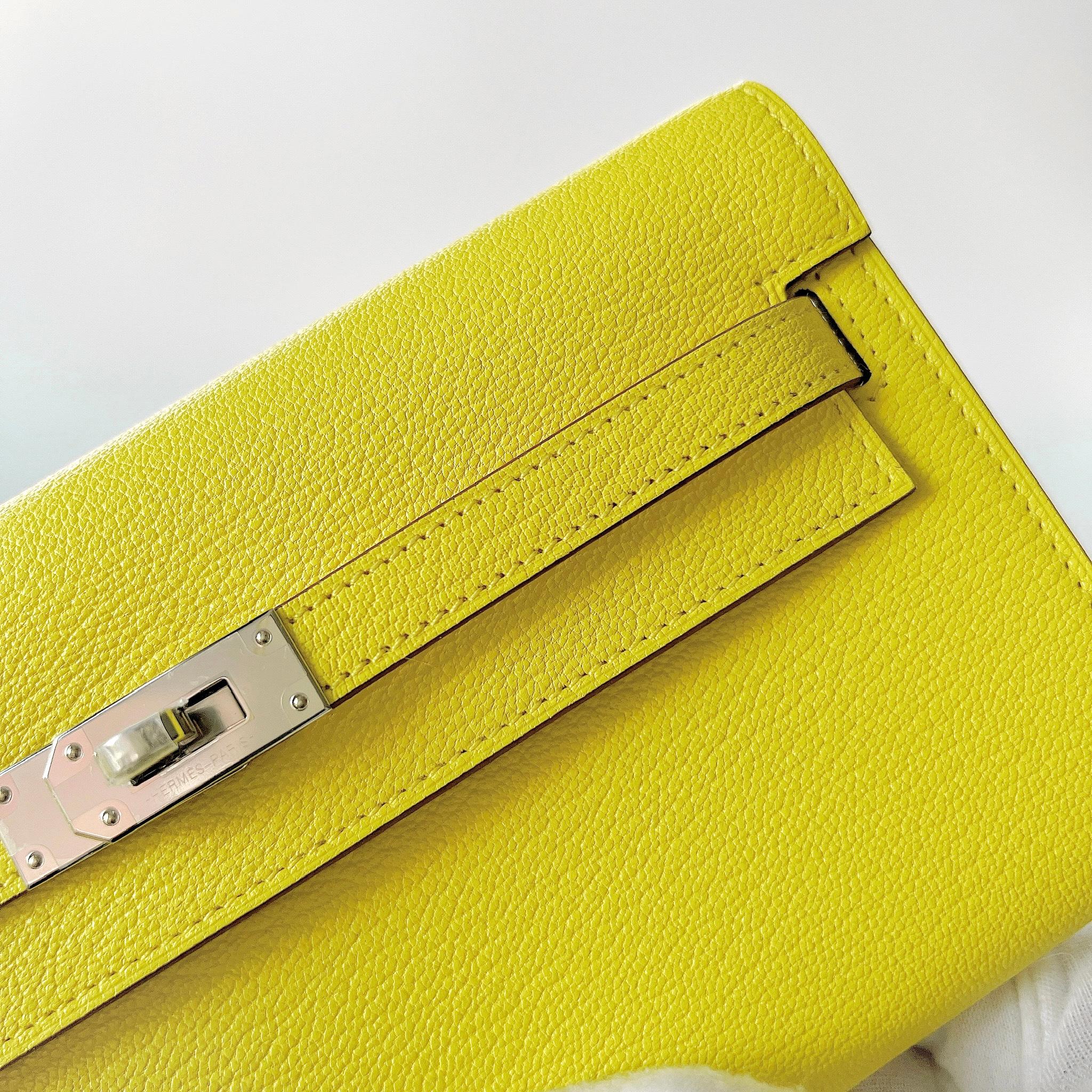 Hermes Kelly Classique To Go Wallet, In Jaune Citron Epsom Leather And Palladium 2