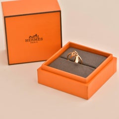 Hermès Kelly Clochette 18K Rose Gold Ring Size 54